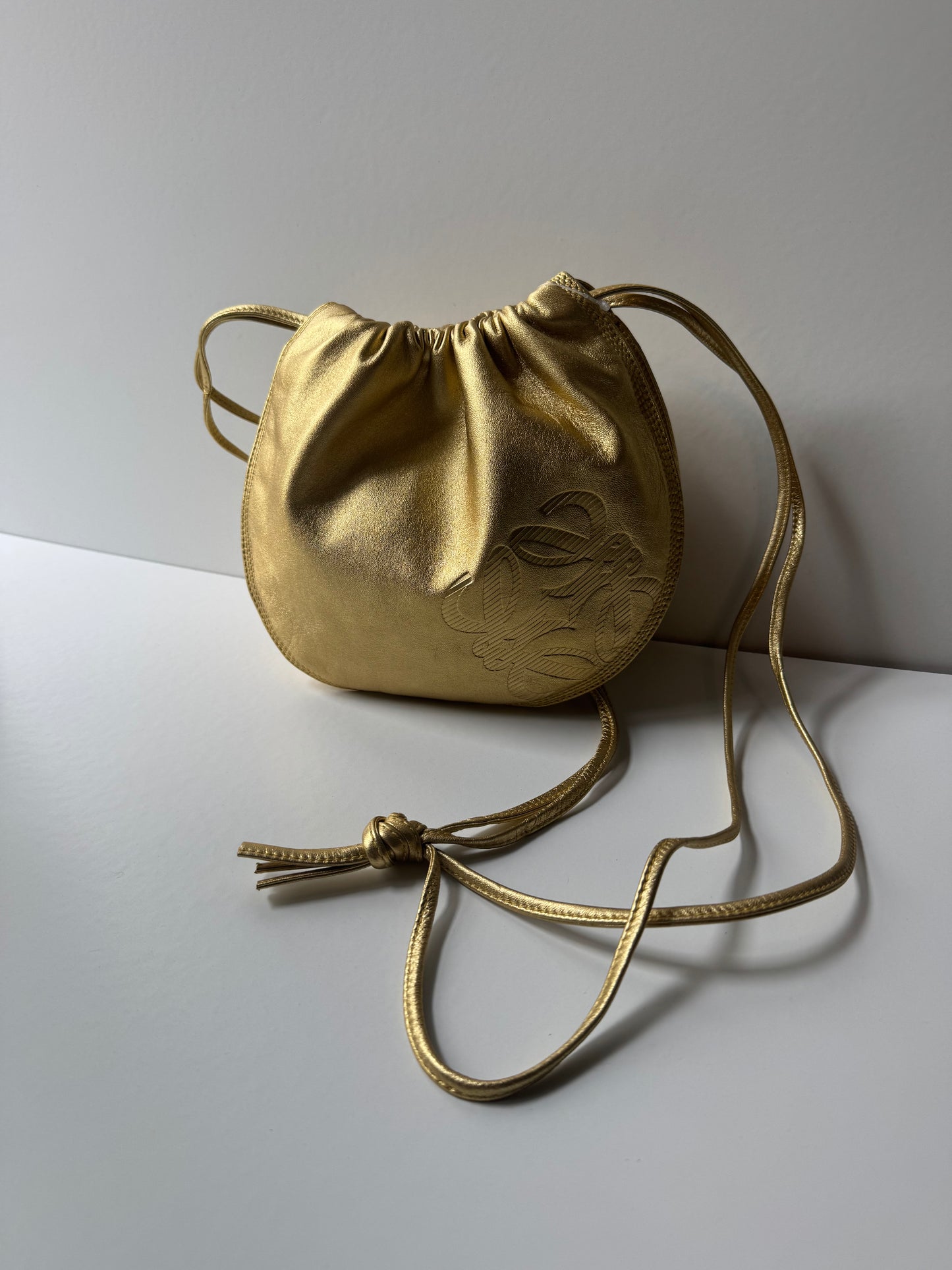 Loewe Anagram metallic Calfskin crossbody