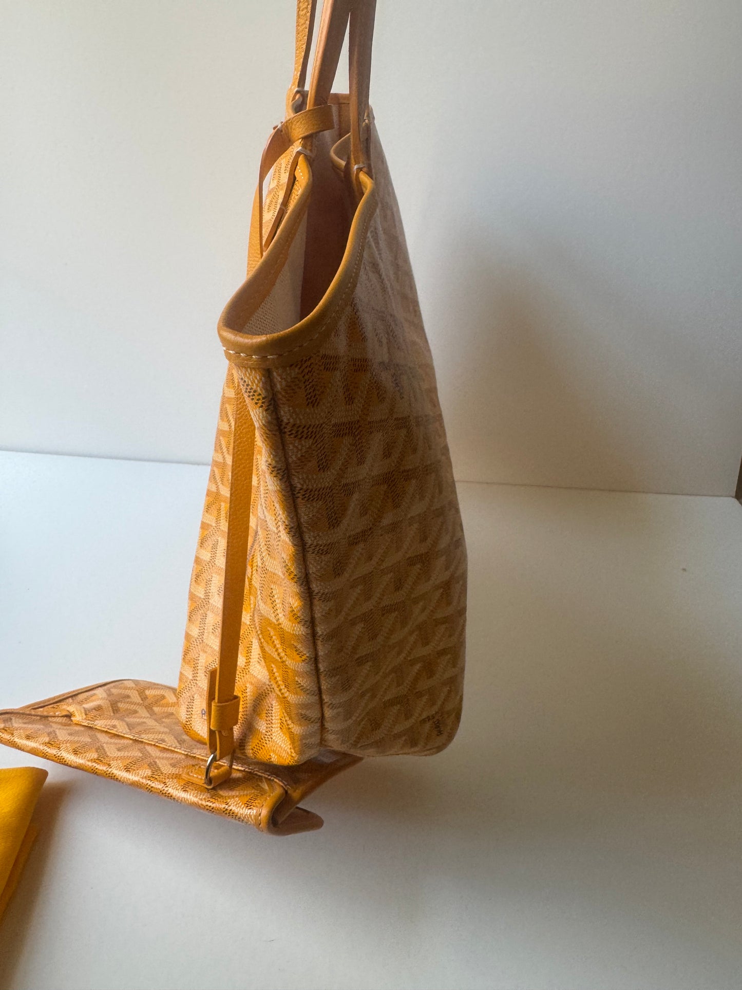 Goyard Saint Louis