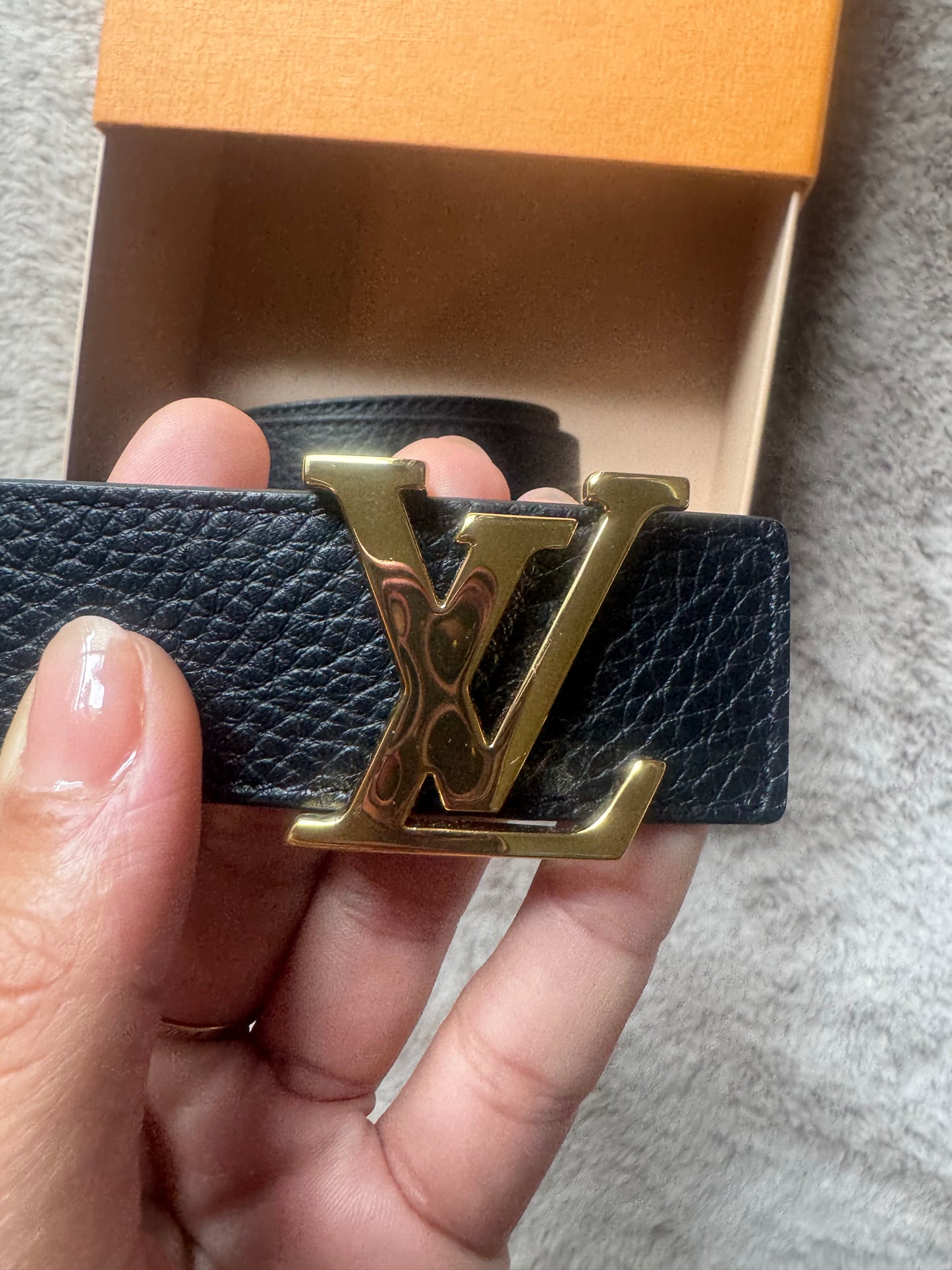 Louis Vuitton Cintura LV Initiales reversibile