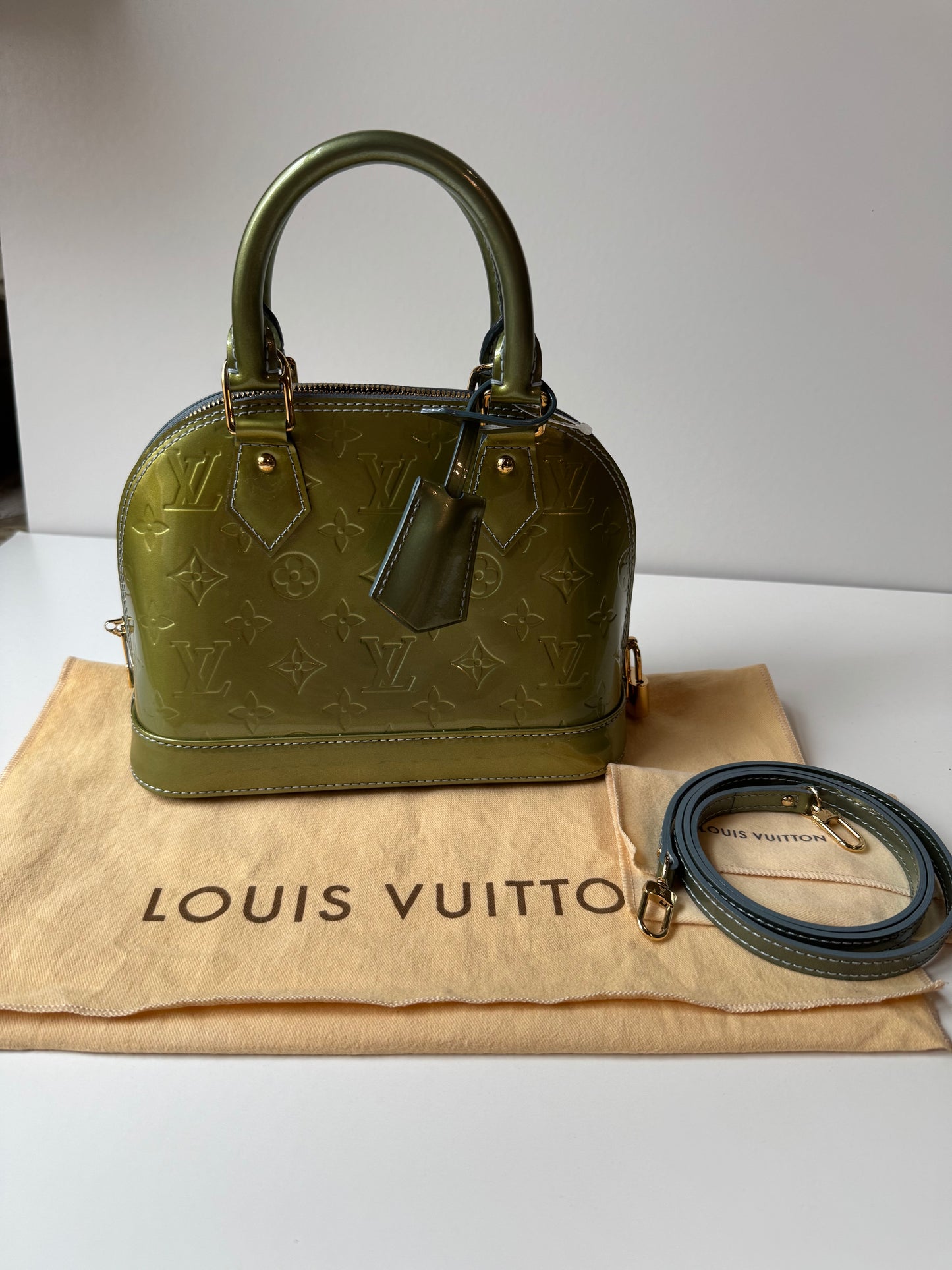 Louis Vuitton Alma