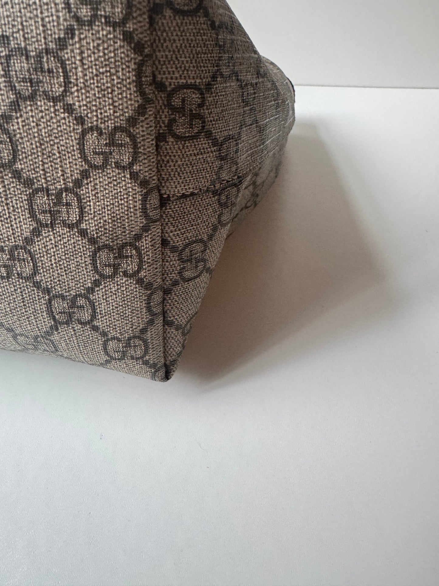 Gucci GG Supreme Ophidia Tote Bag
