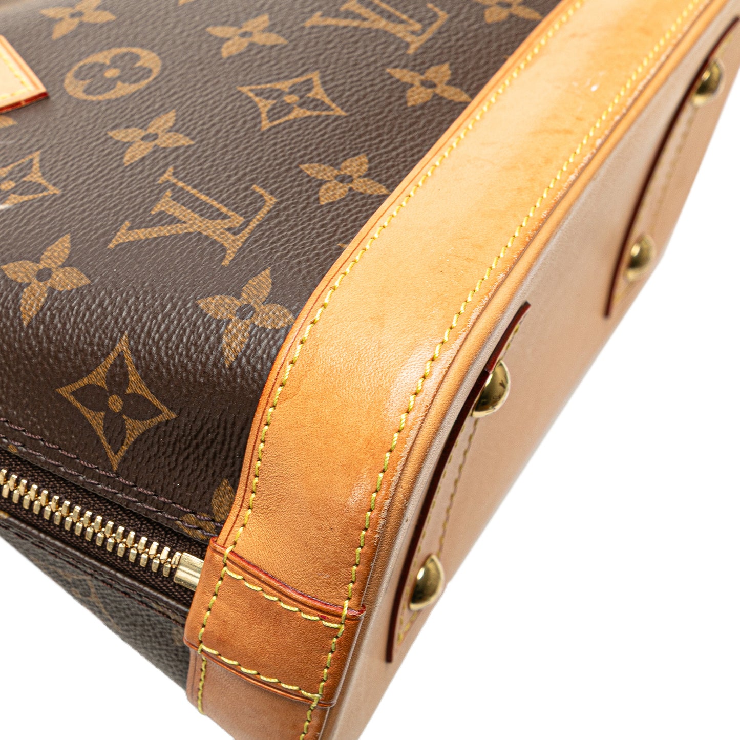 Louis Vuitton Alma BB