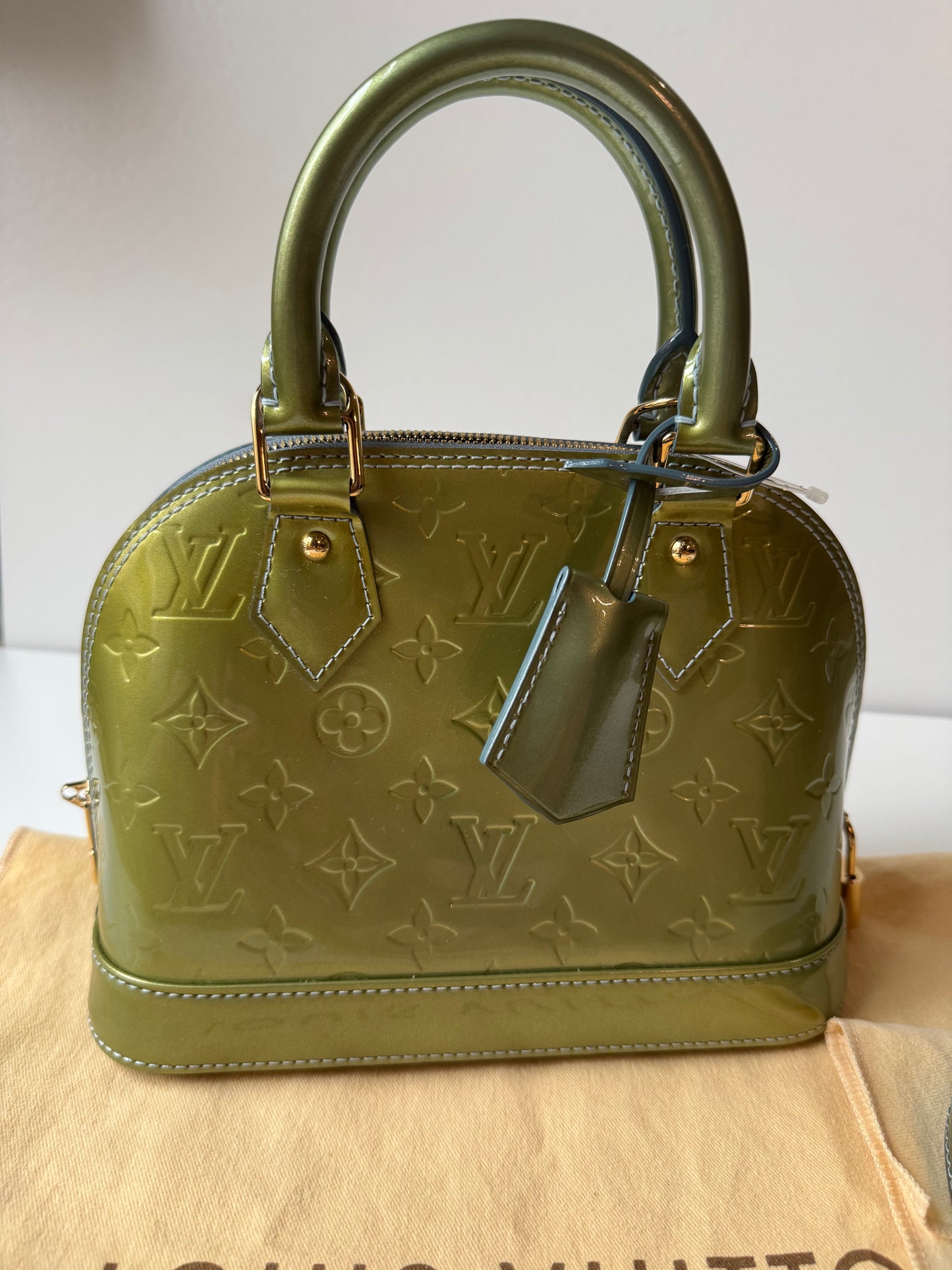 Louis Vuitton Alma