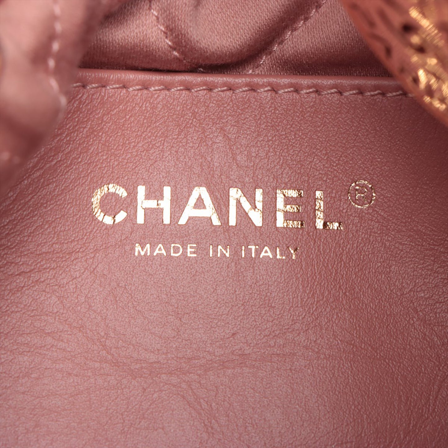 Chanel 22