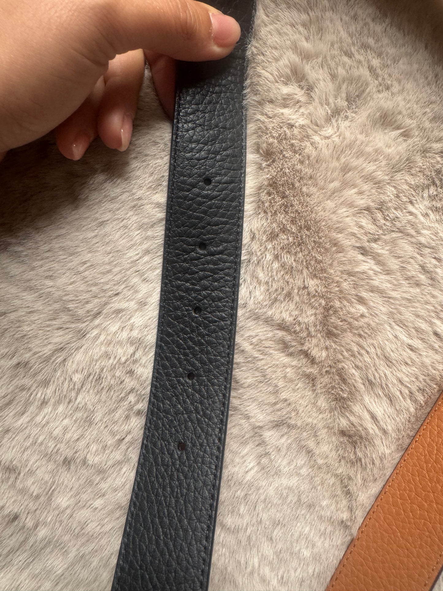 Louis Vuitton Cintura LV Initiales reversibile