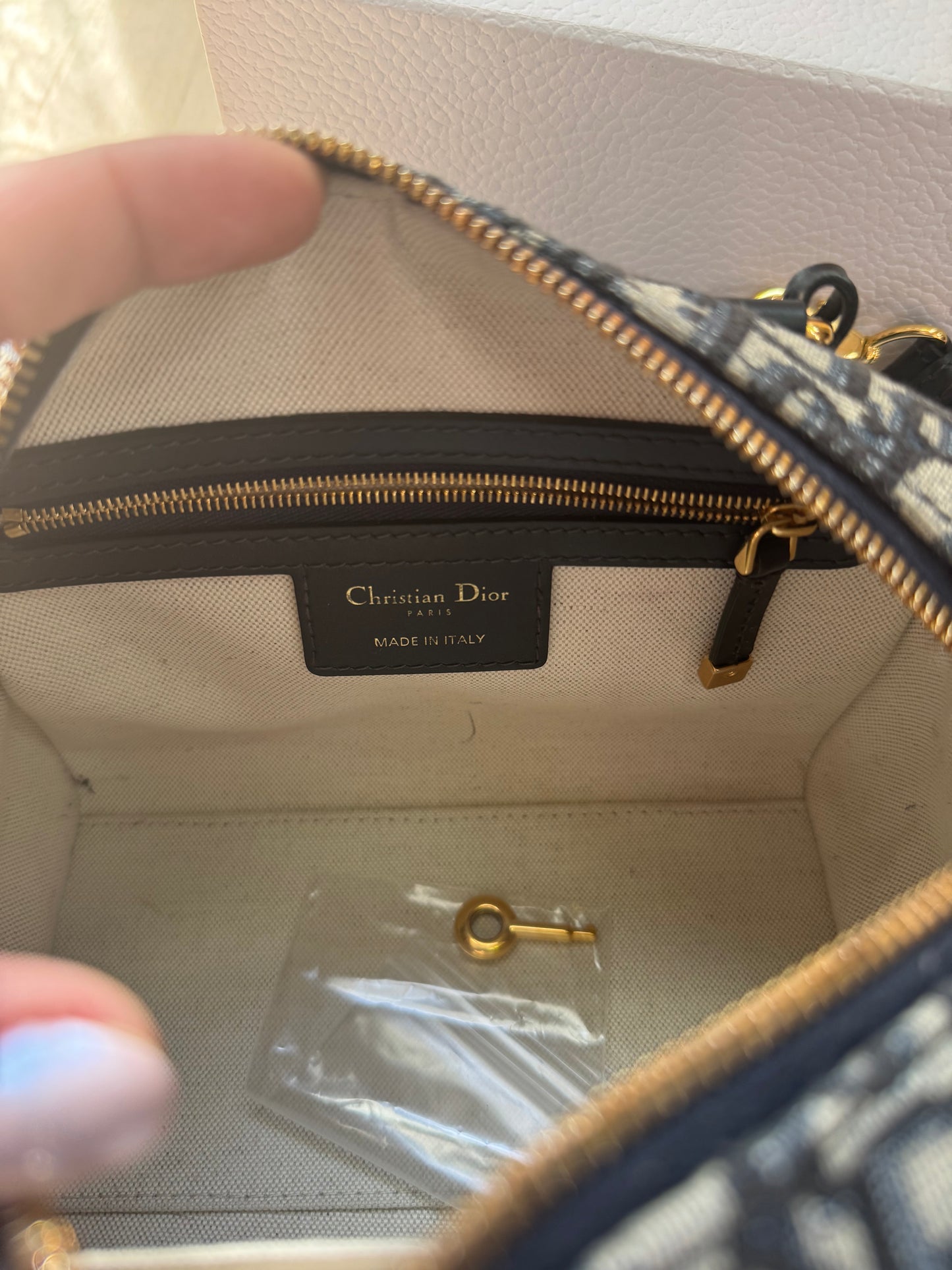 Dior Groove 20
