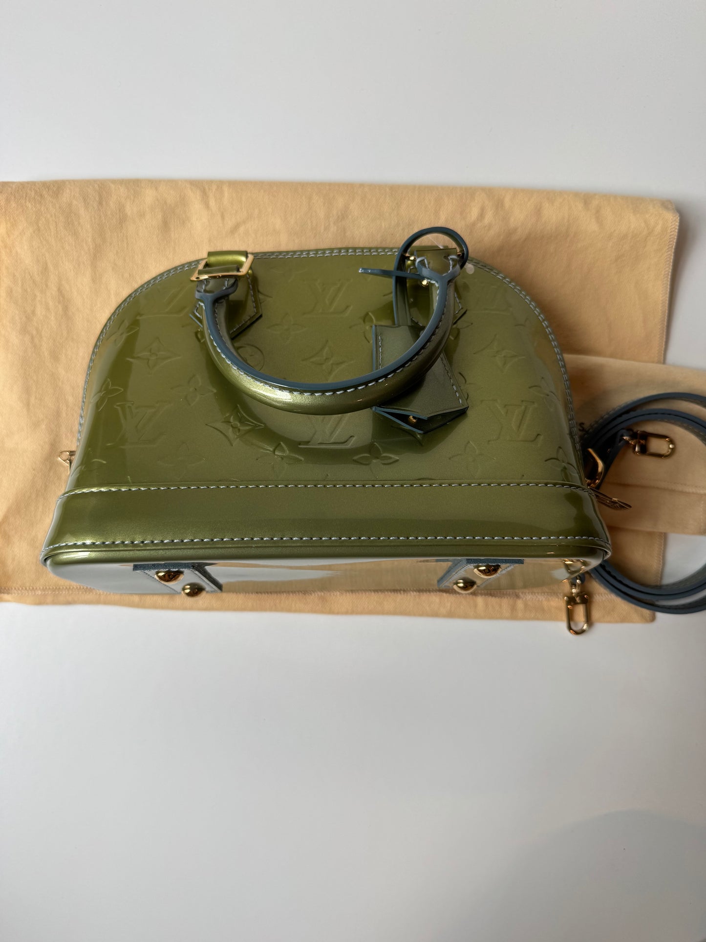 Louis Vuitton Alma