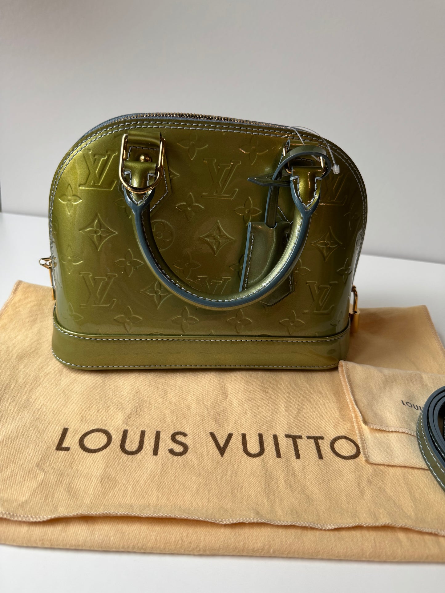 Louis Vuitton Alma