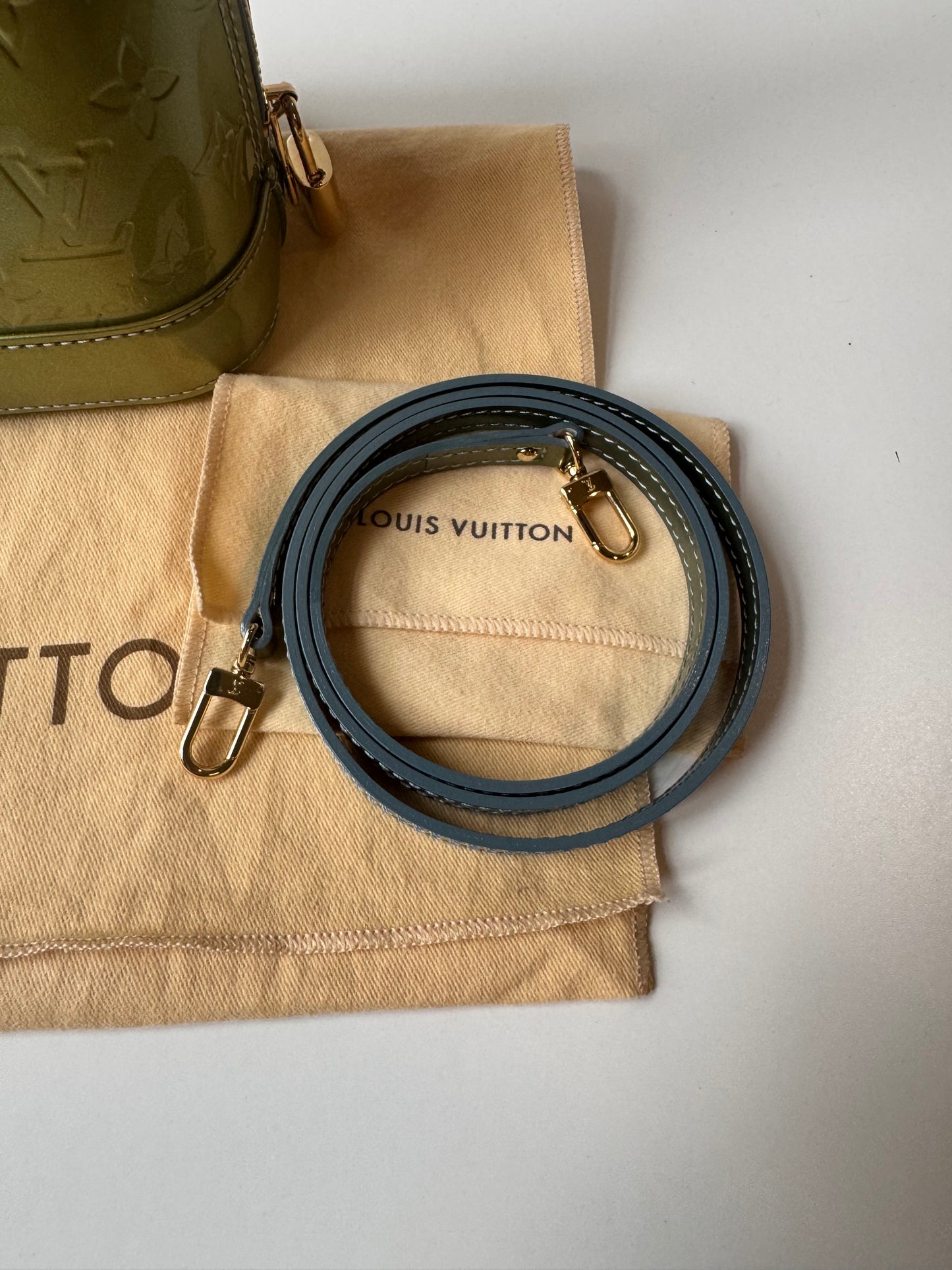 Louis Vuitton Alma