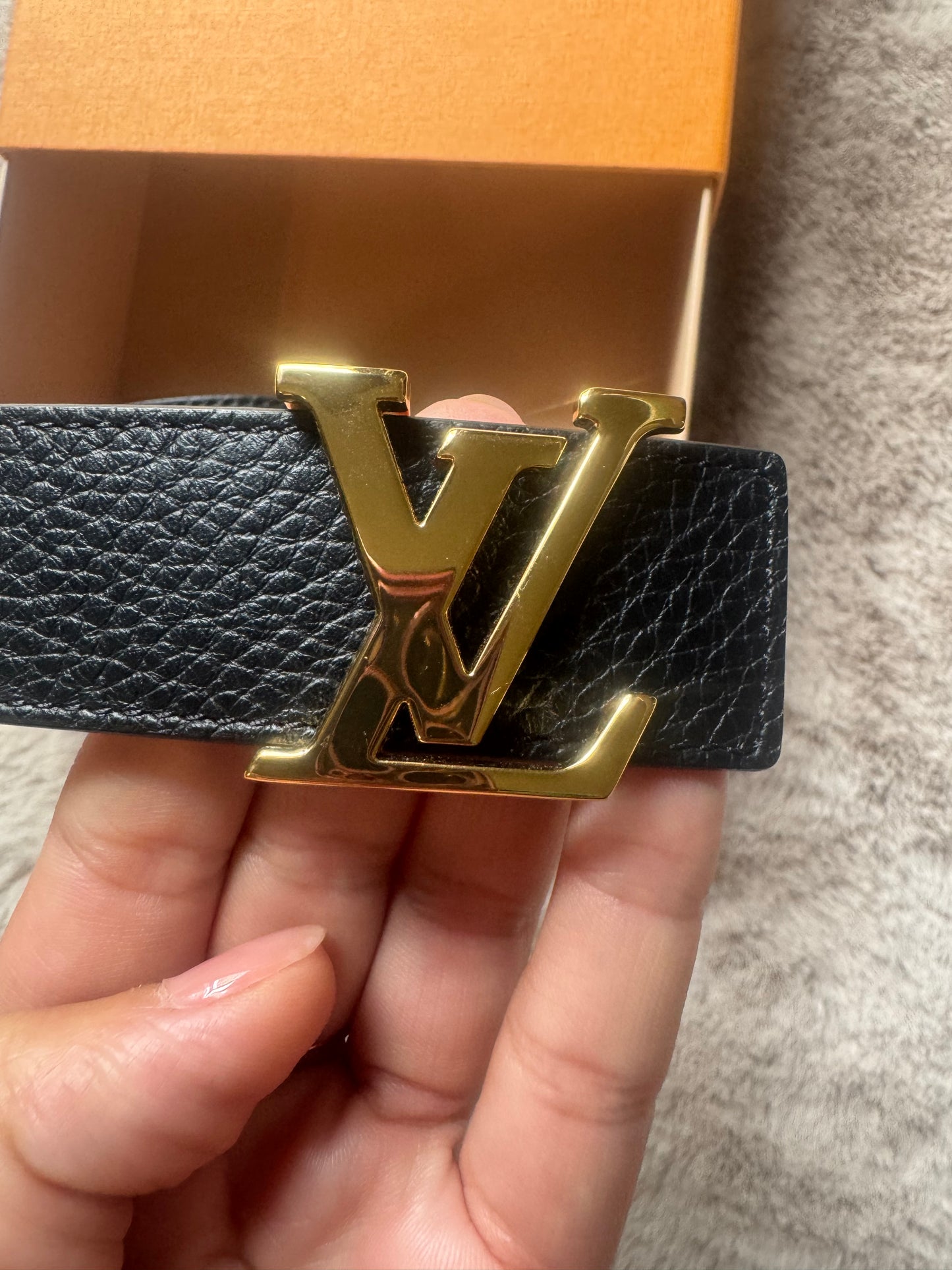 Louis Vuitton Cintura LV Initiales reversibile