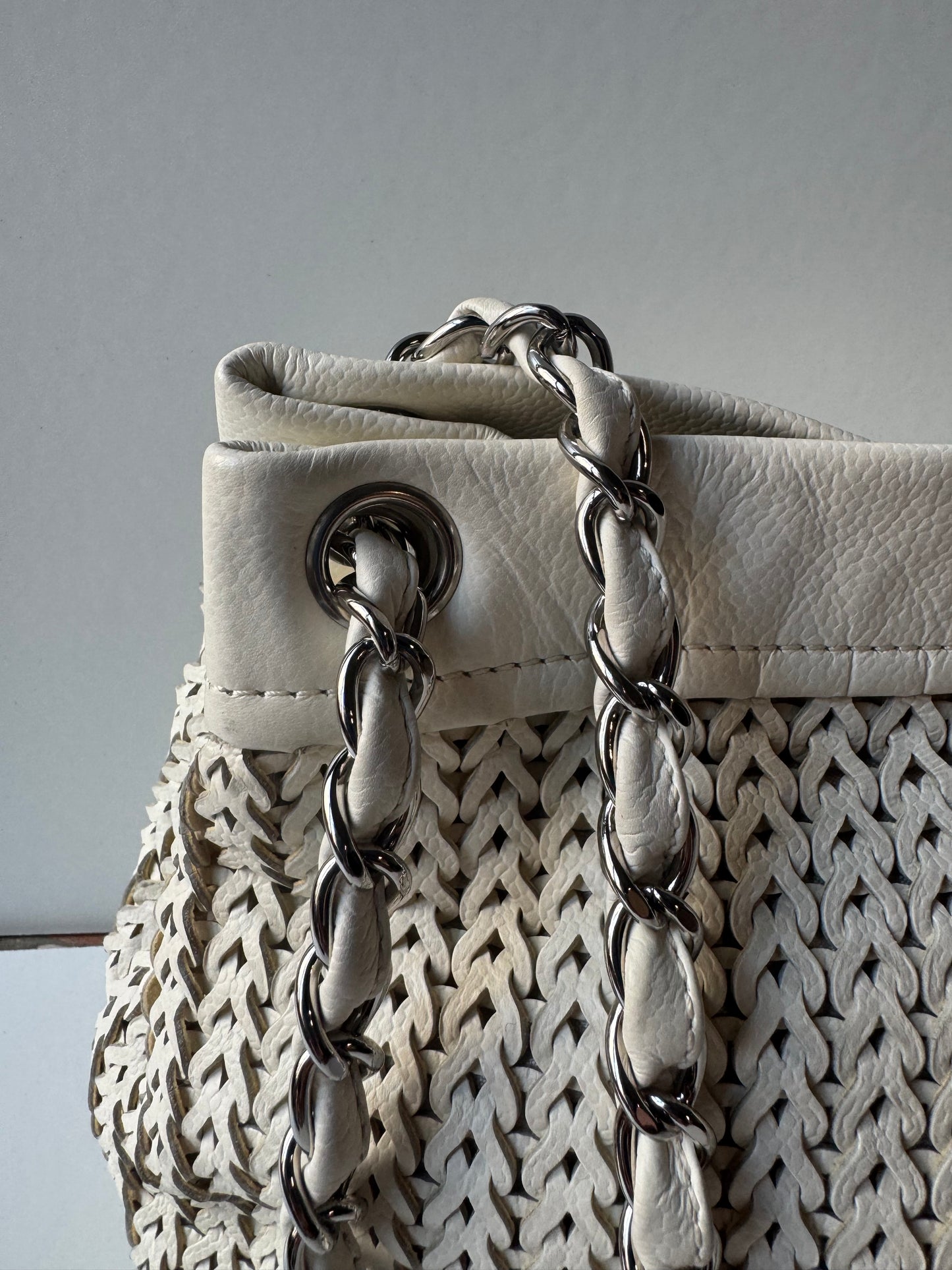 Chanel CC Woven shoulder Bag