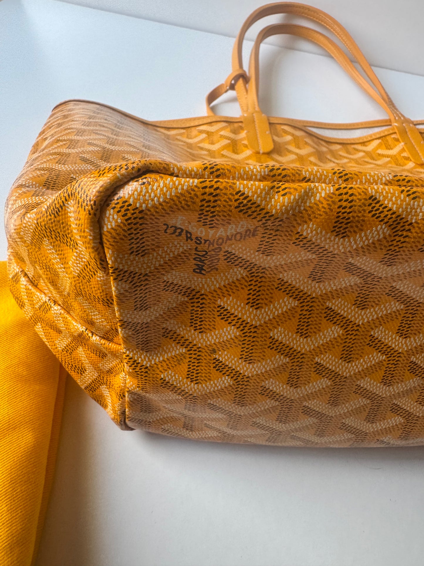 Goyard Saint Louis