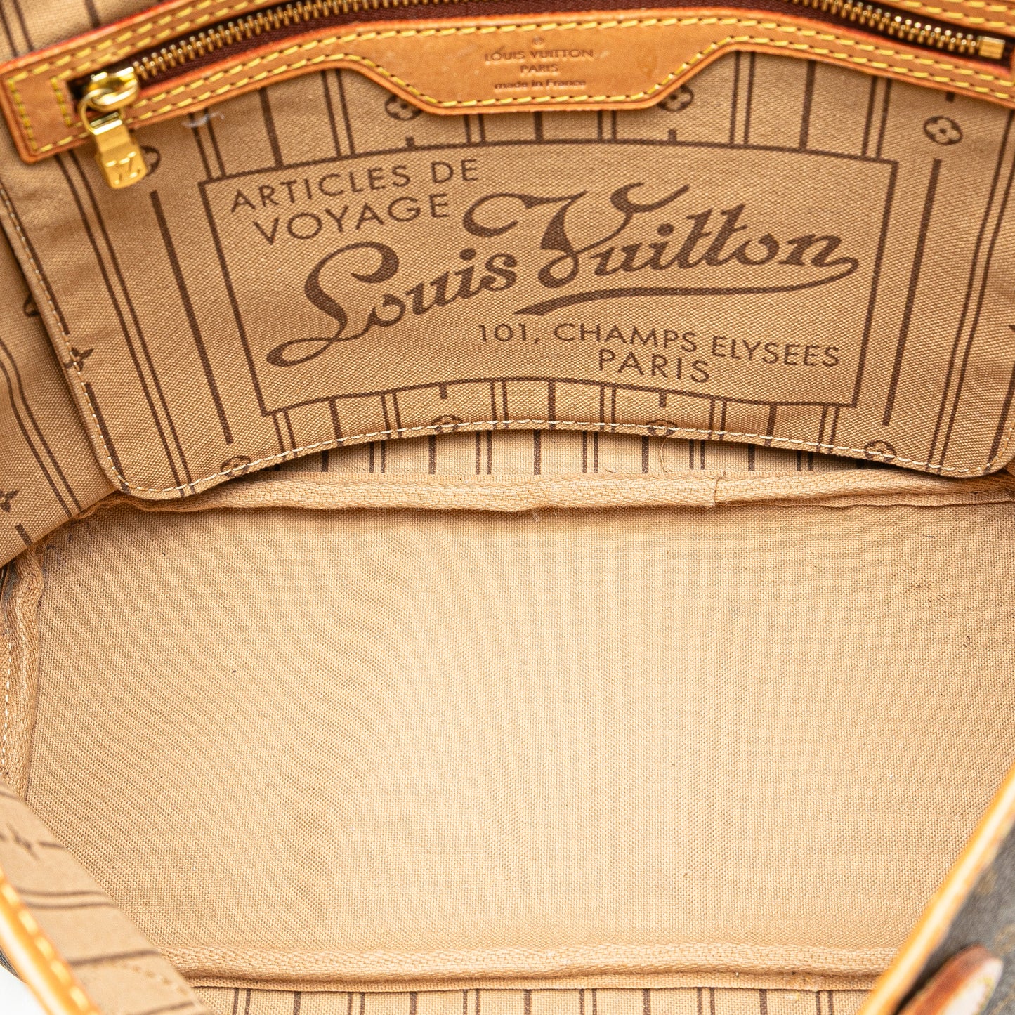 Louis Vuitton Neverfull PM