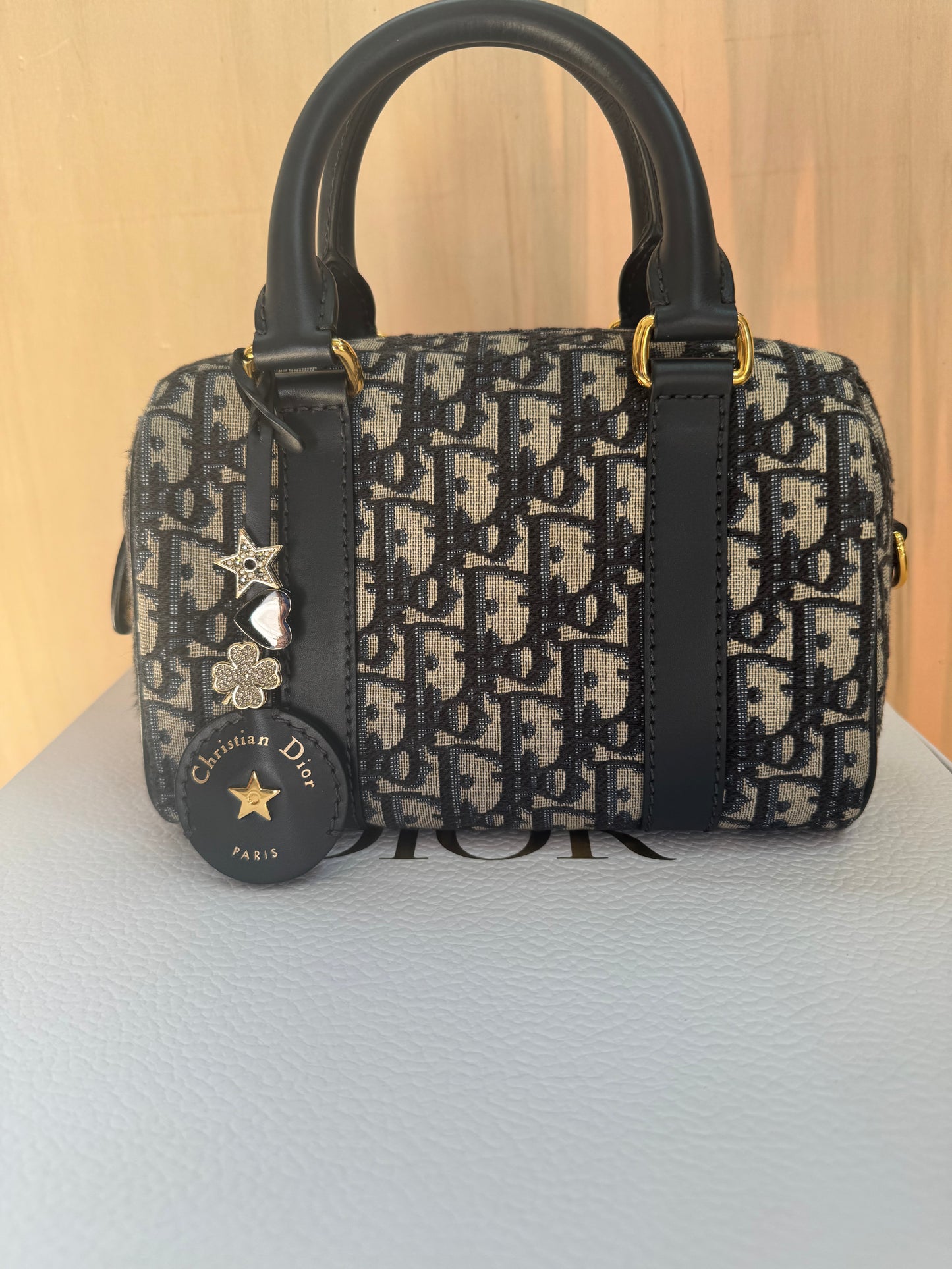 Dior Groove 20