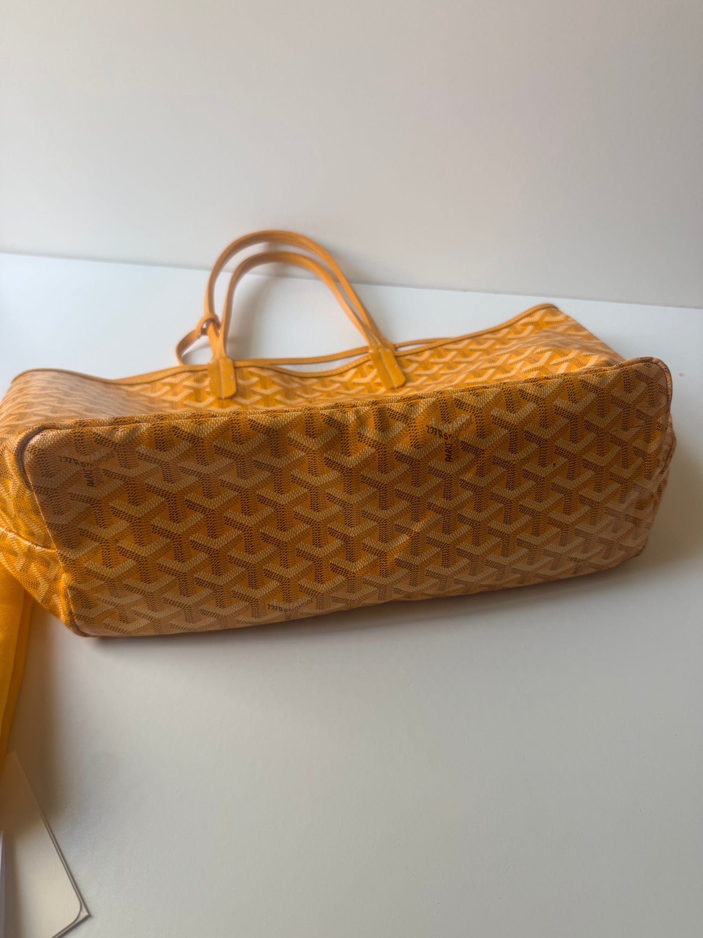 Goyard Saint Louis