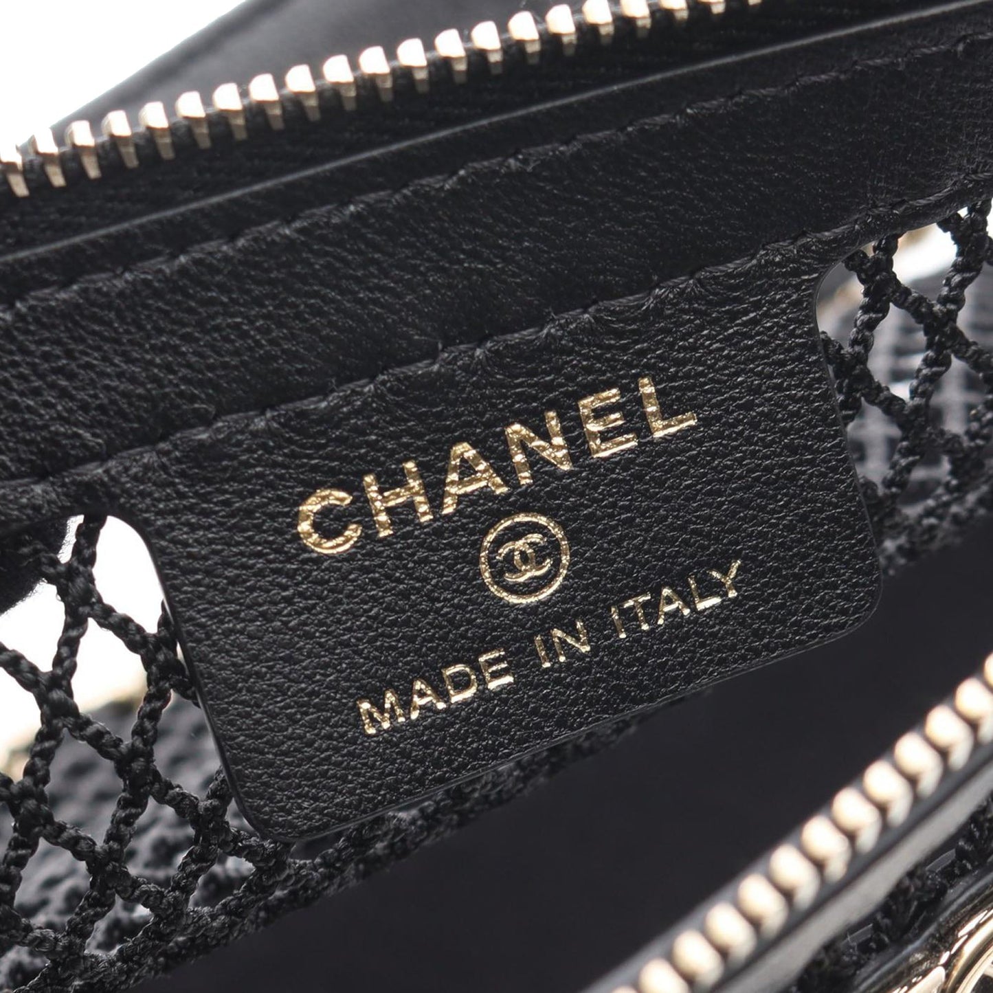 Borsa Chanel CC Round Mesh Hobo