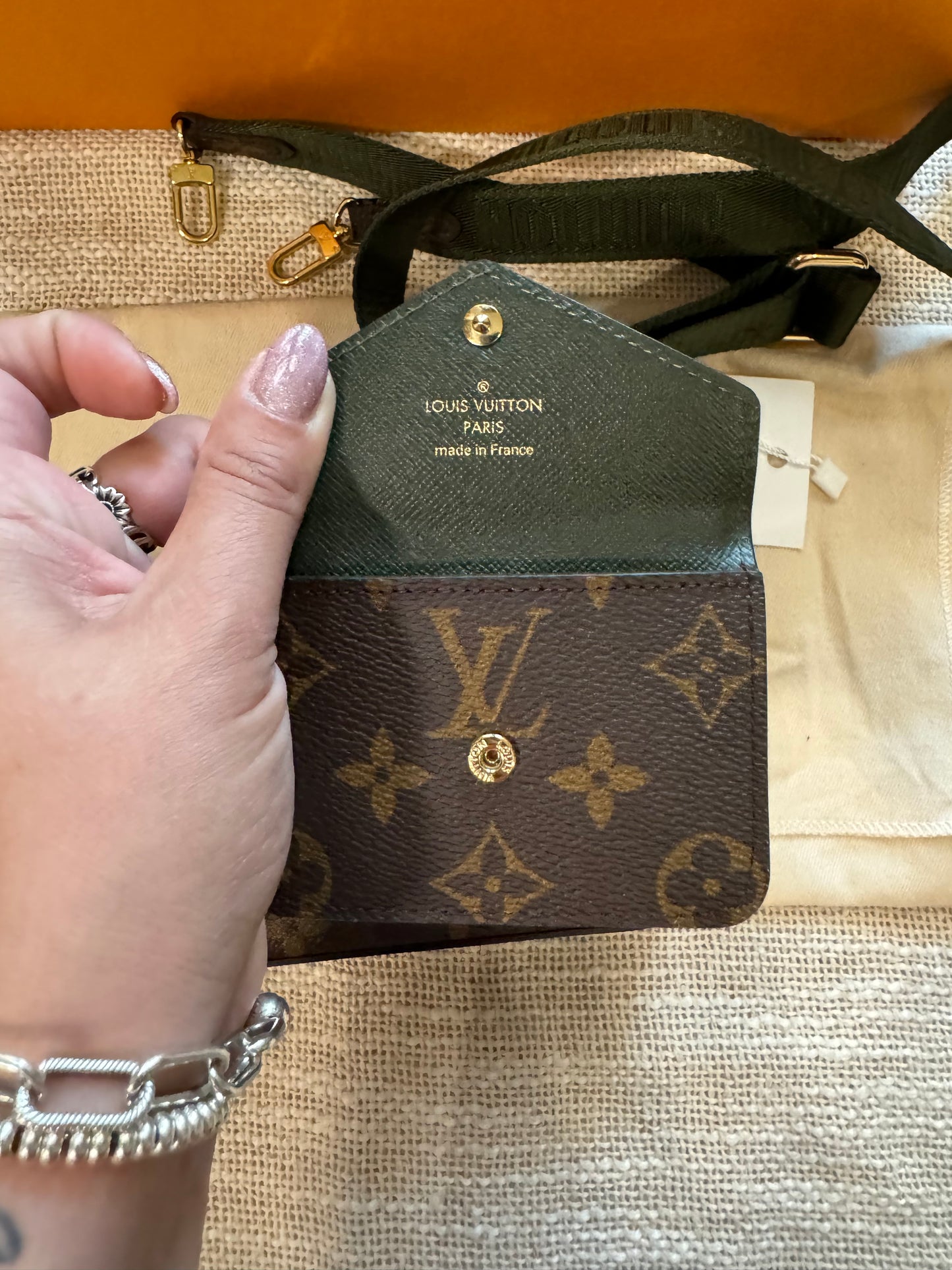 Louis Vuitton Monogram Félicie Strap and Go