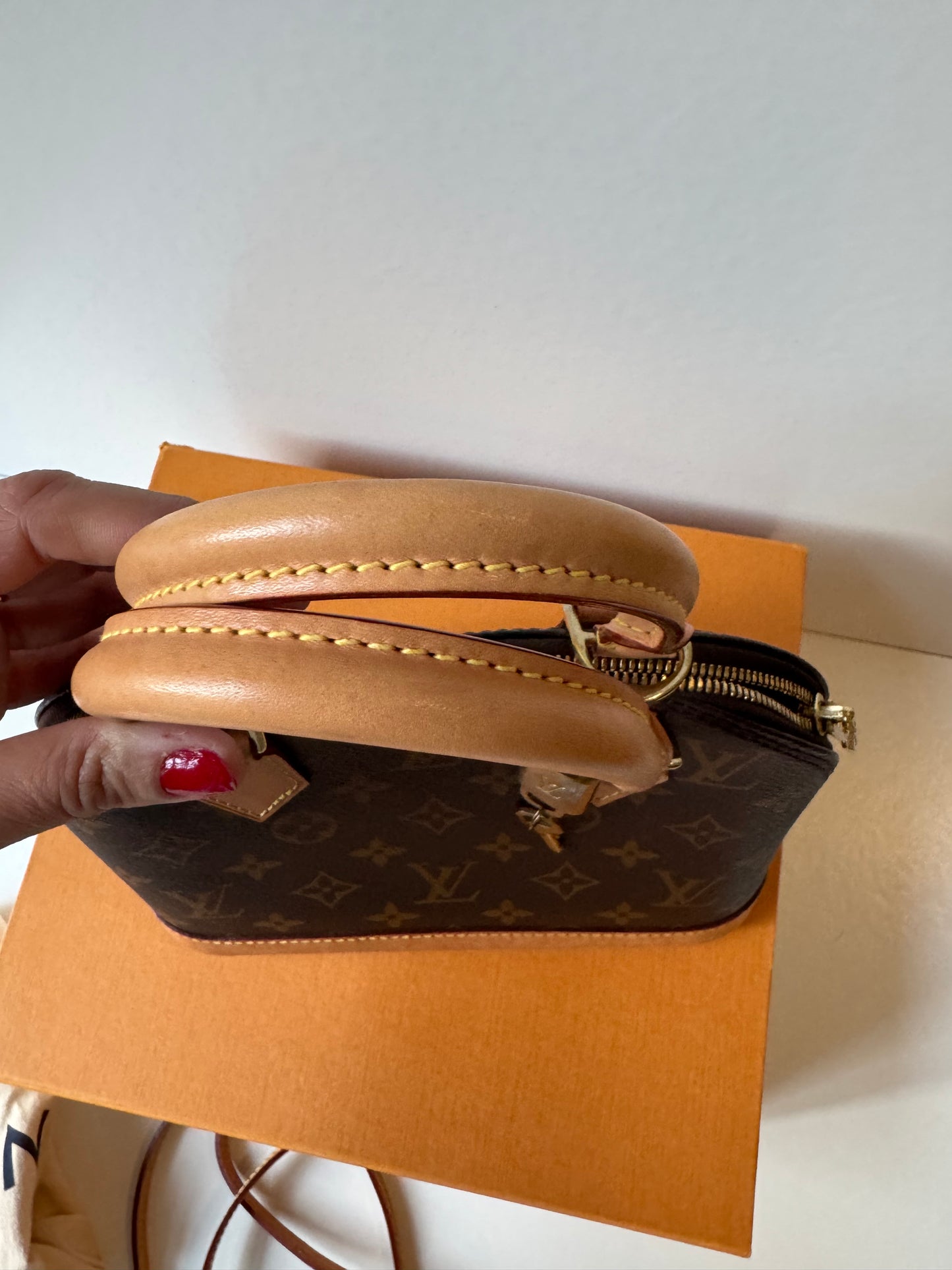 Louis Vuitton Alma BB