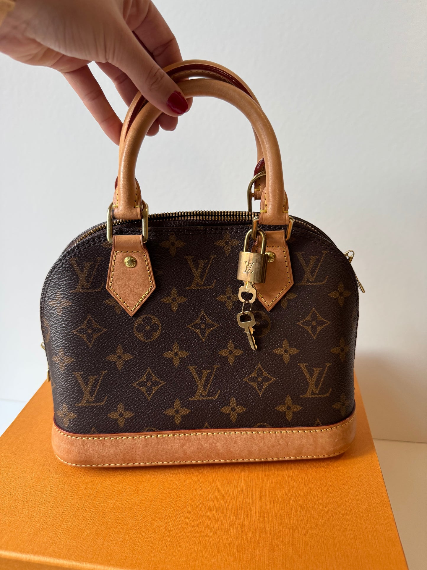 Louis Vuitton Alma BB