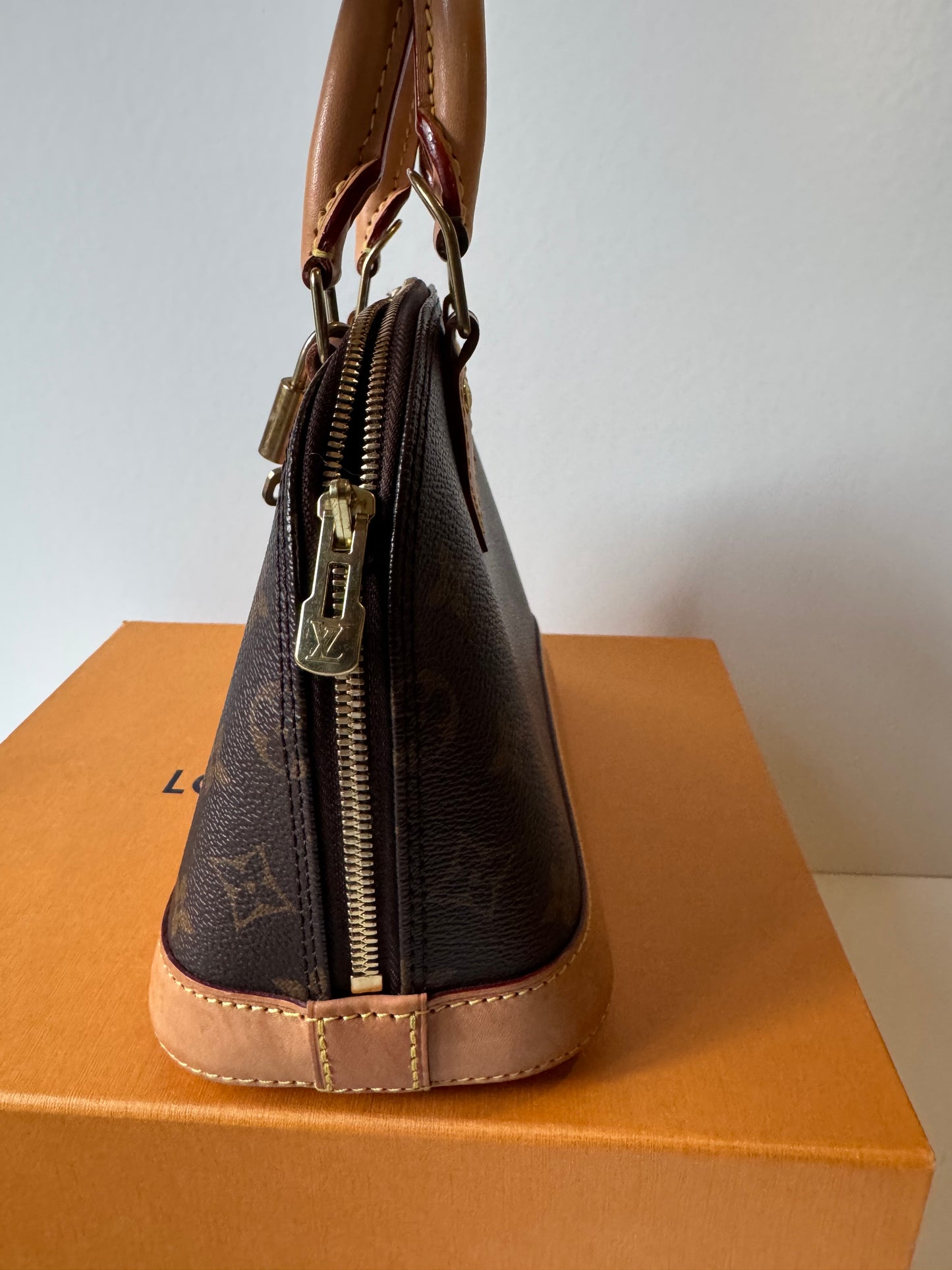 Louis Vuitton Alma BB