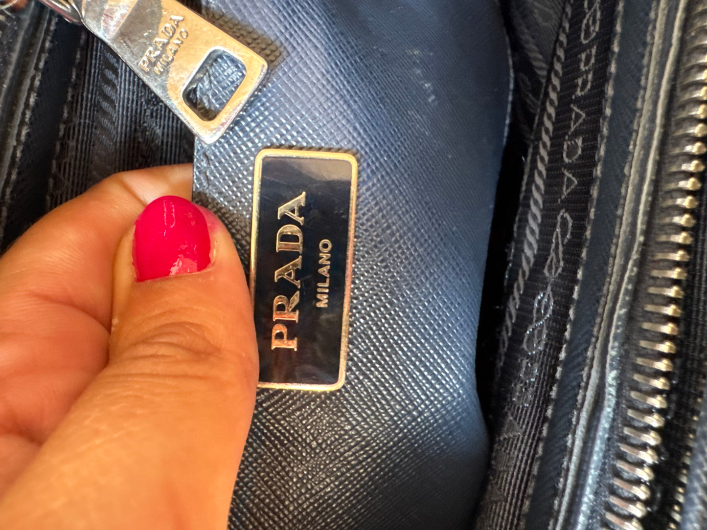 Prada Small Galleria double zip tessuto and city calf hand Stitched used bag
