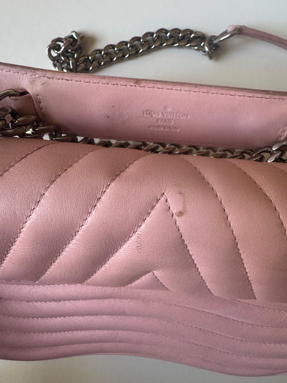 Louis Vuitton New Wave MM