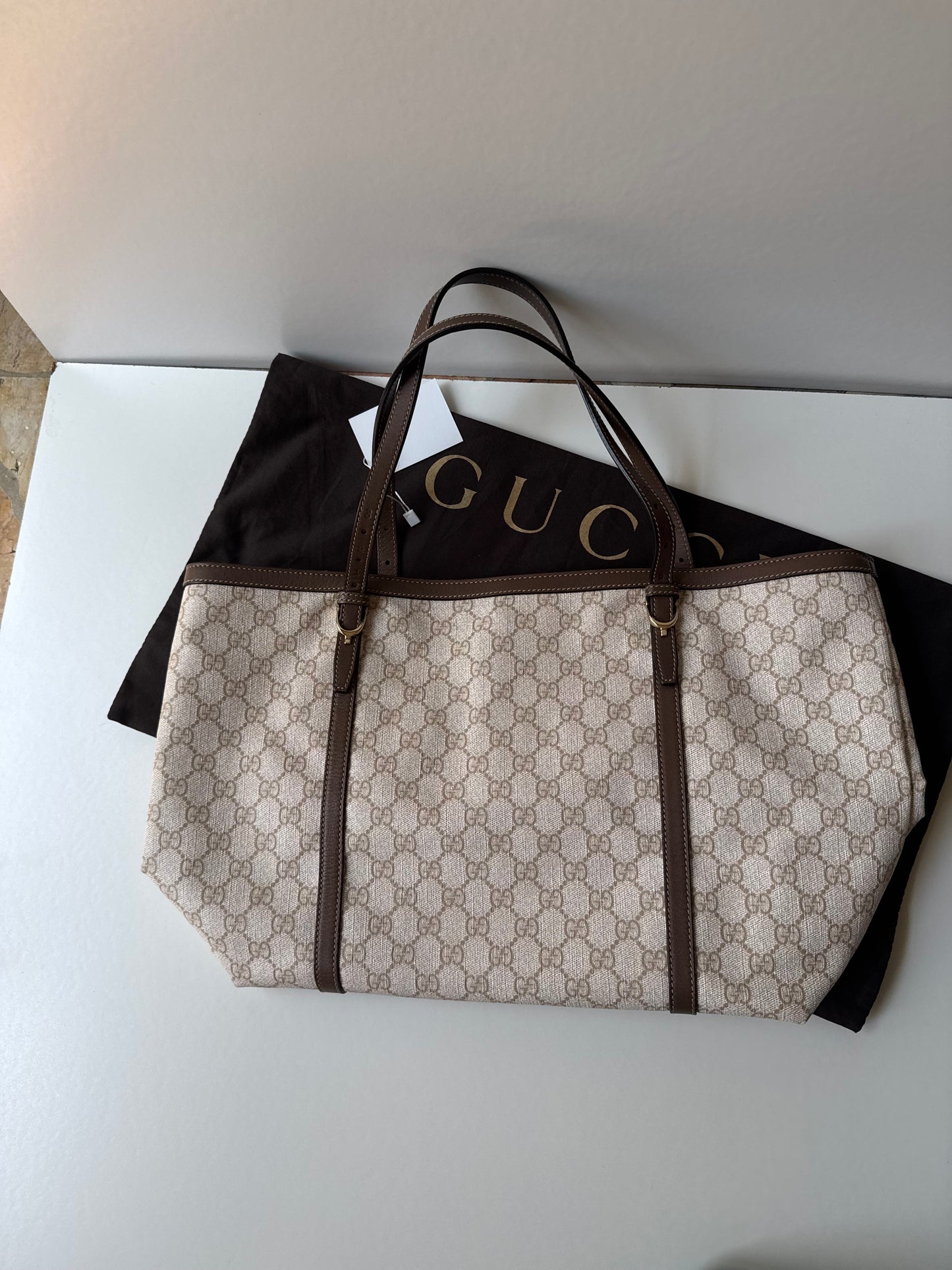 Gucci GG Supreme Nice Tote Bag