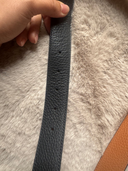 Louis Vuitton Cintura LV Initiales reversibile