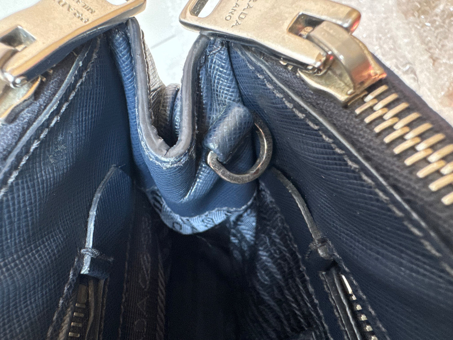 Prada Small Galleria double zip tessuto and city calf hand Stitched used bag