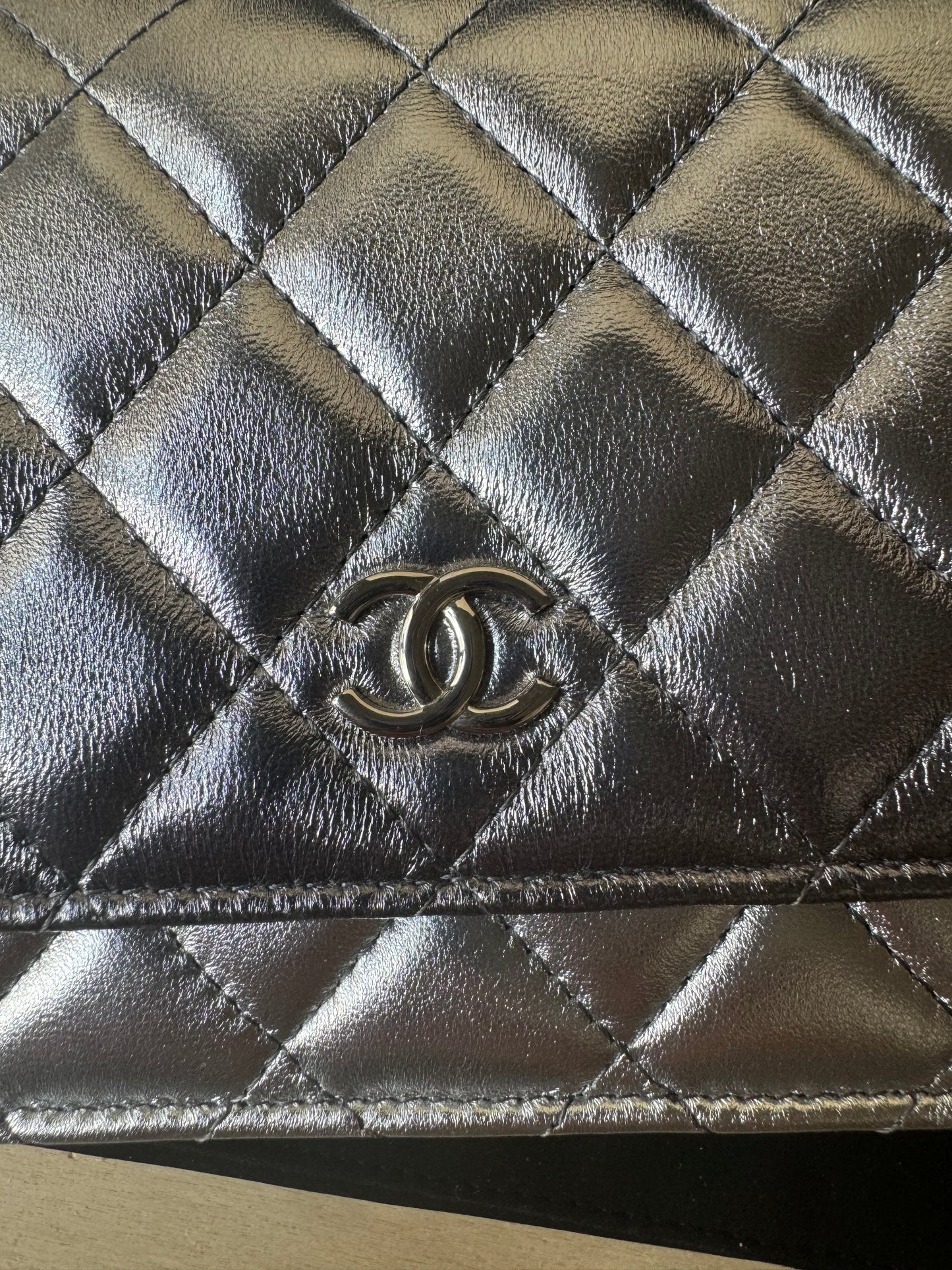 Chanel Wallet On Chain Iridescent