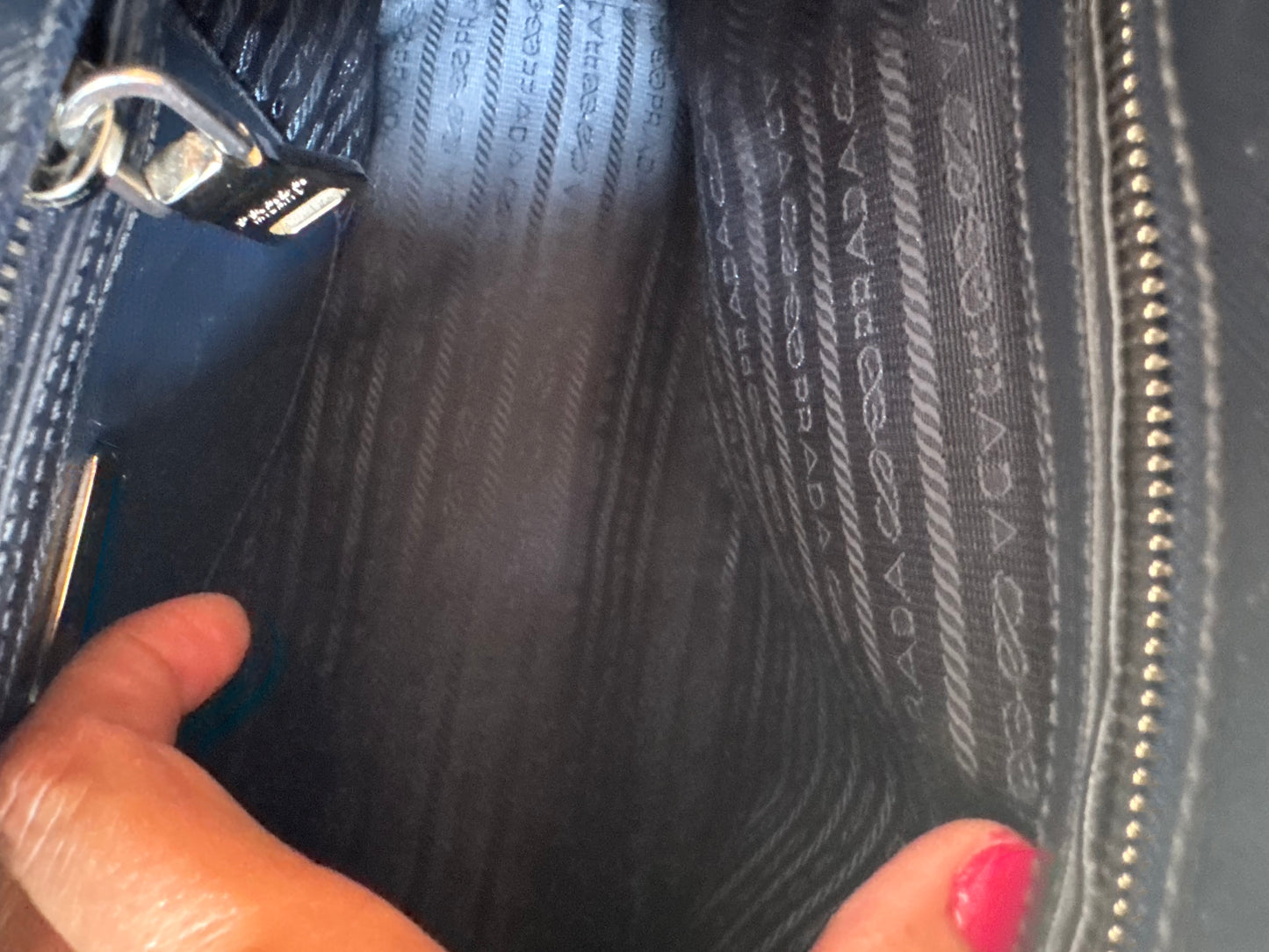 Prada Small Galleria double zip tessuto and city calf hand Stitched used bag