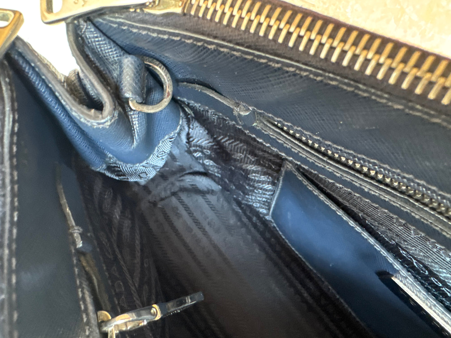 Prada Small Galleria double zip tessuto and city calf hand Stitched used bag