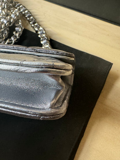 Chanel Wallet On Chain Iridescent