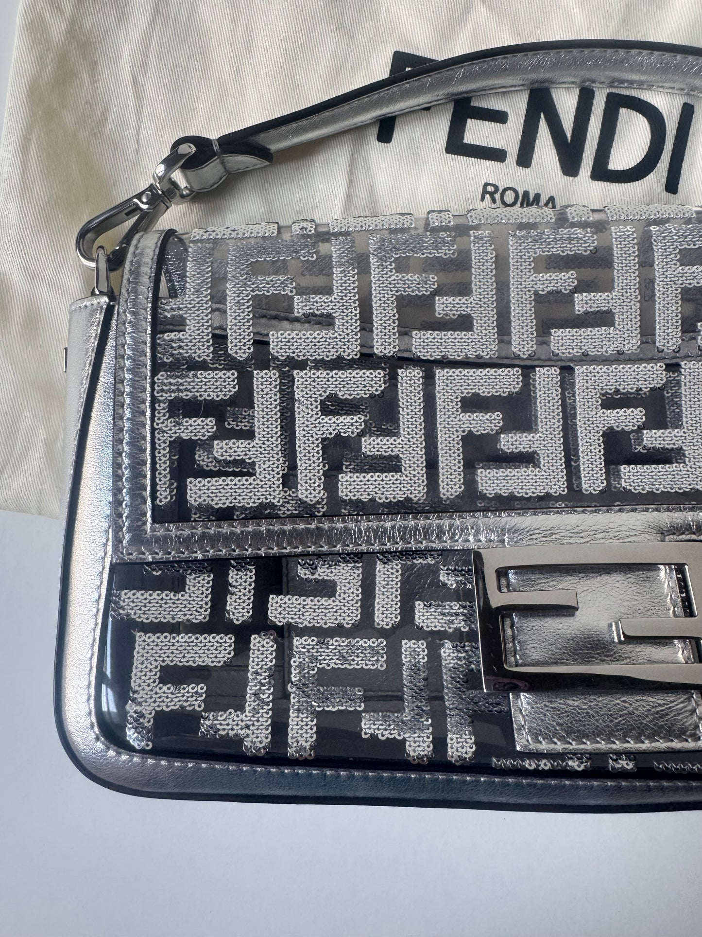 Fendi Baguette Nicki Minaj FF 1974