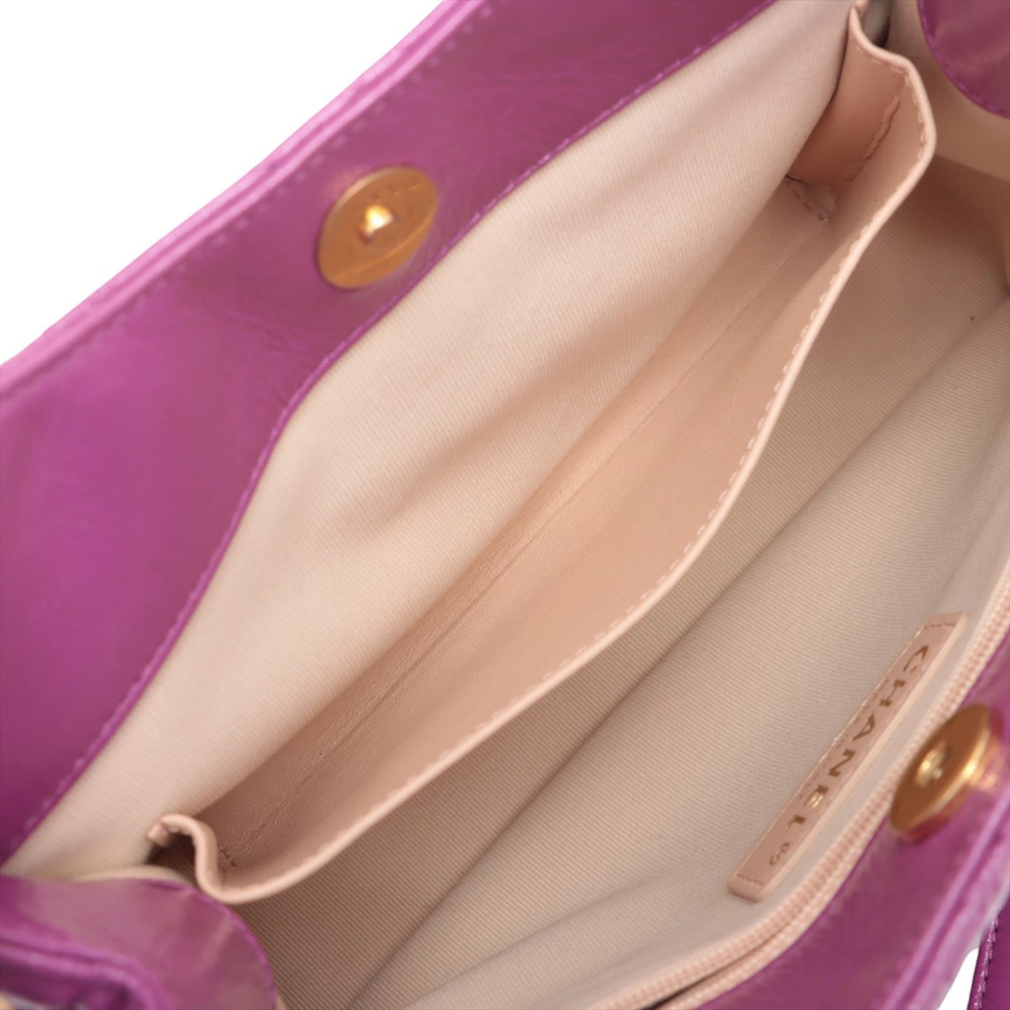 Chanel Crumpled Wavy CC Hobo Bag