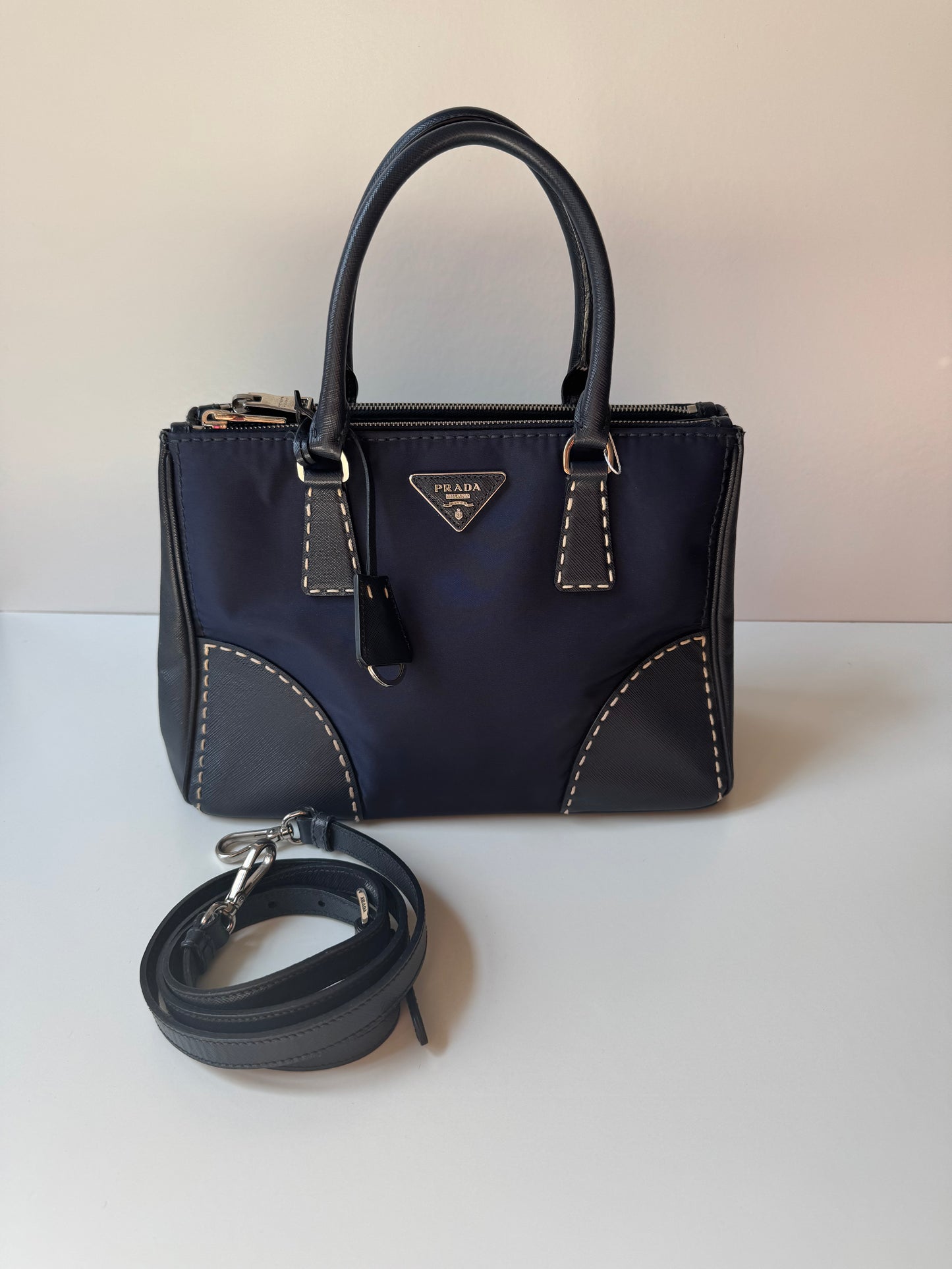 Prada Small Galleria double zip tessuto and city calf hand Stitched used bag