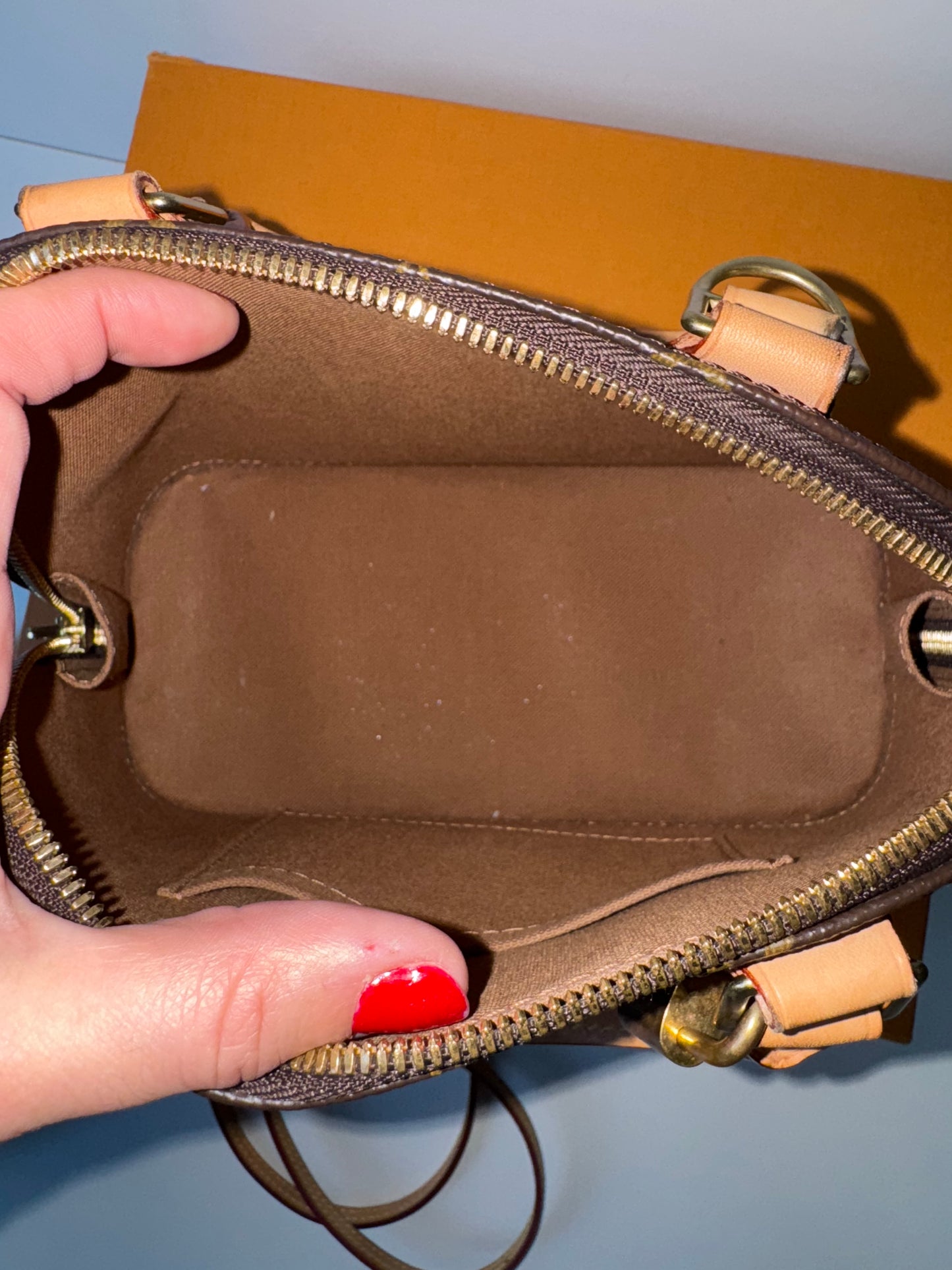 Louis Vuitton Alma BB