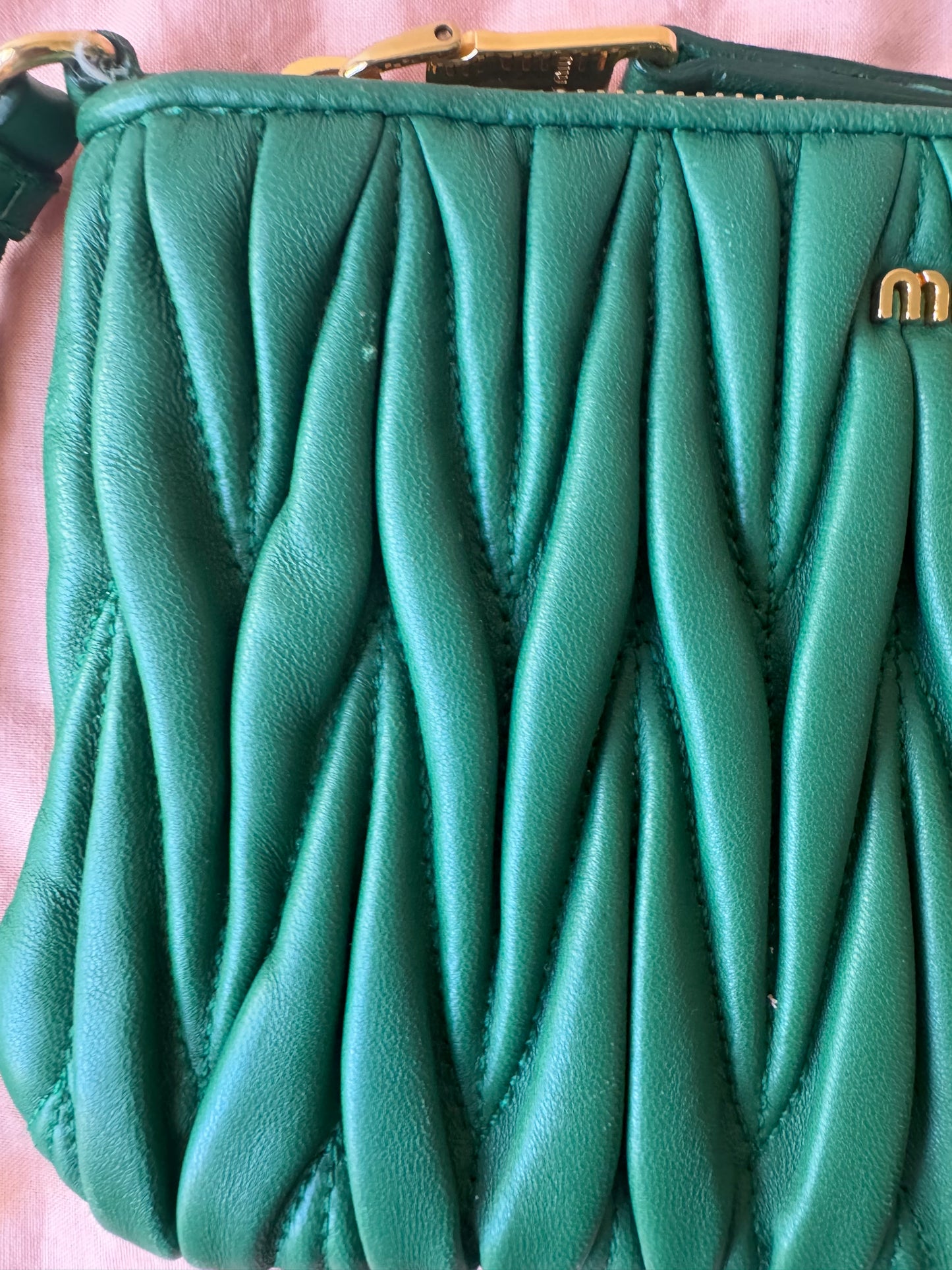 Miu Miu pochette