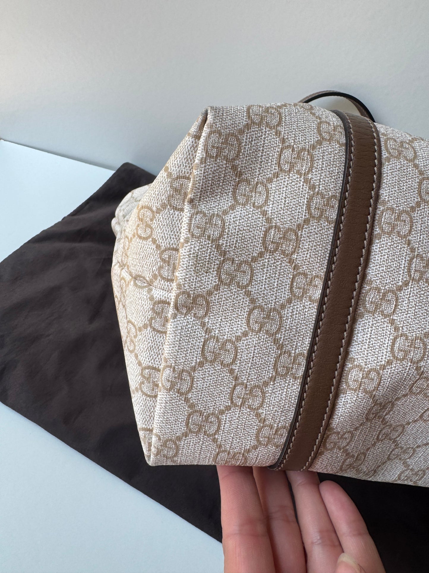 Gucci GG Supreme Nice Tote Bag
