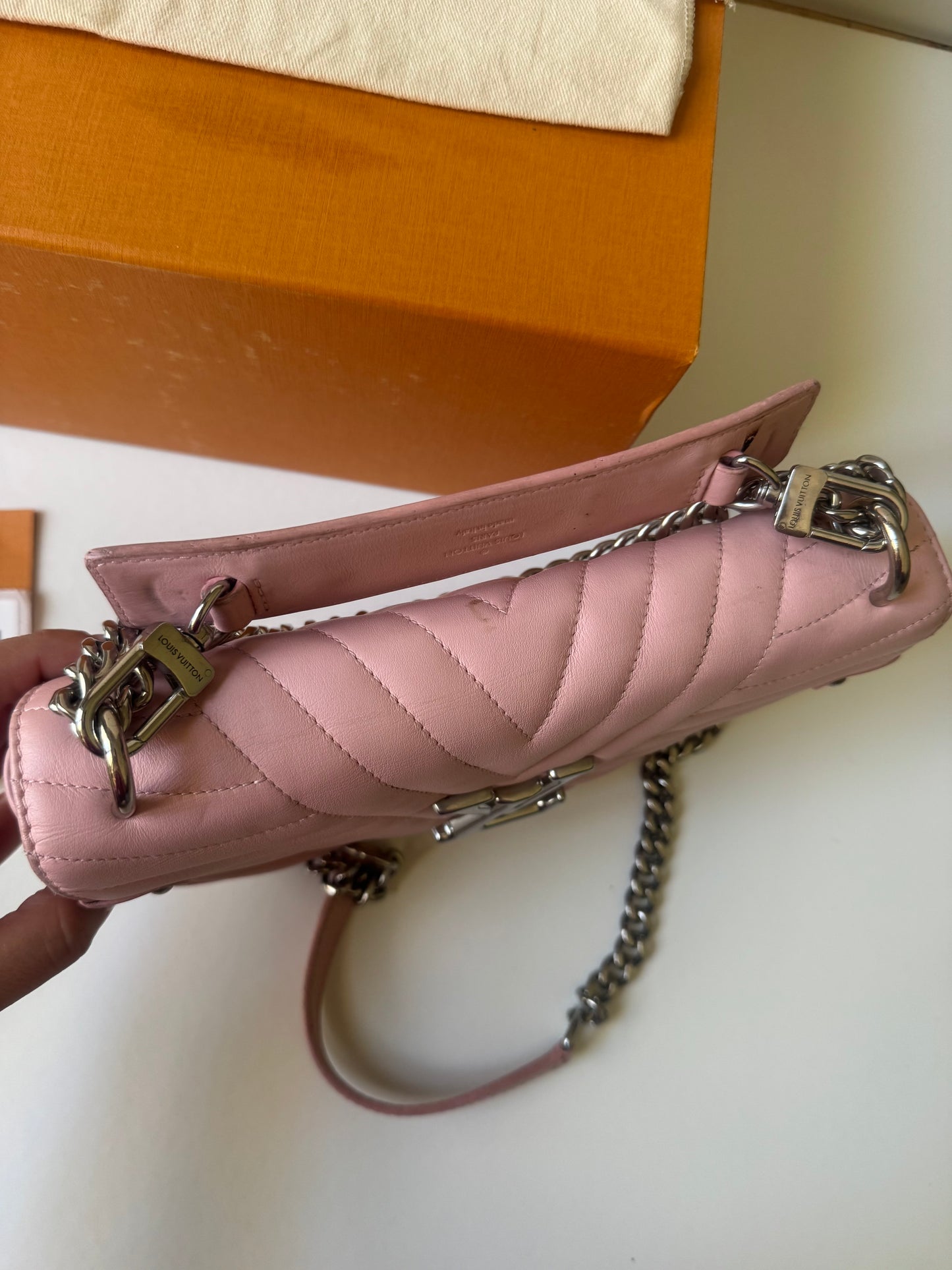 Louis Vuitton New Wave MM