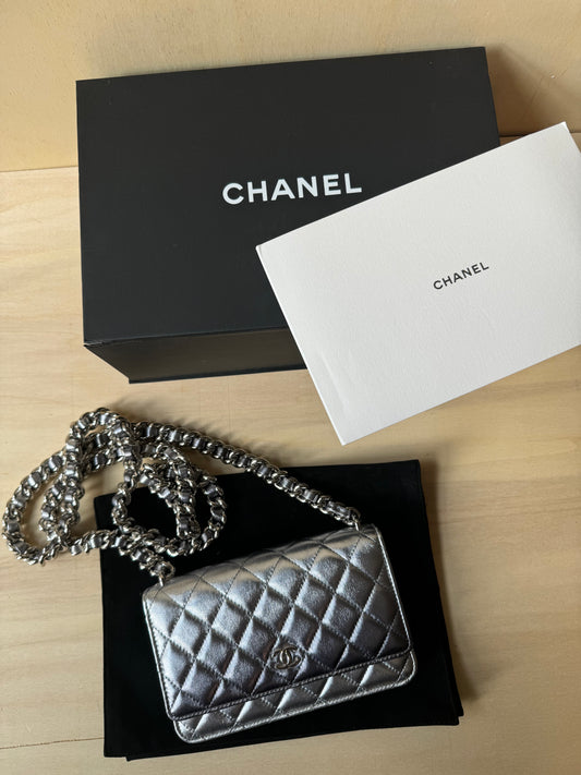 Chanel Wallet On Chain Iridescent