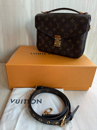 Louis Vuitton Monogram Pochette Metis