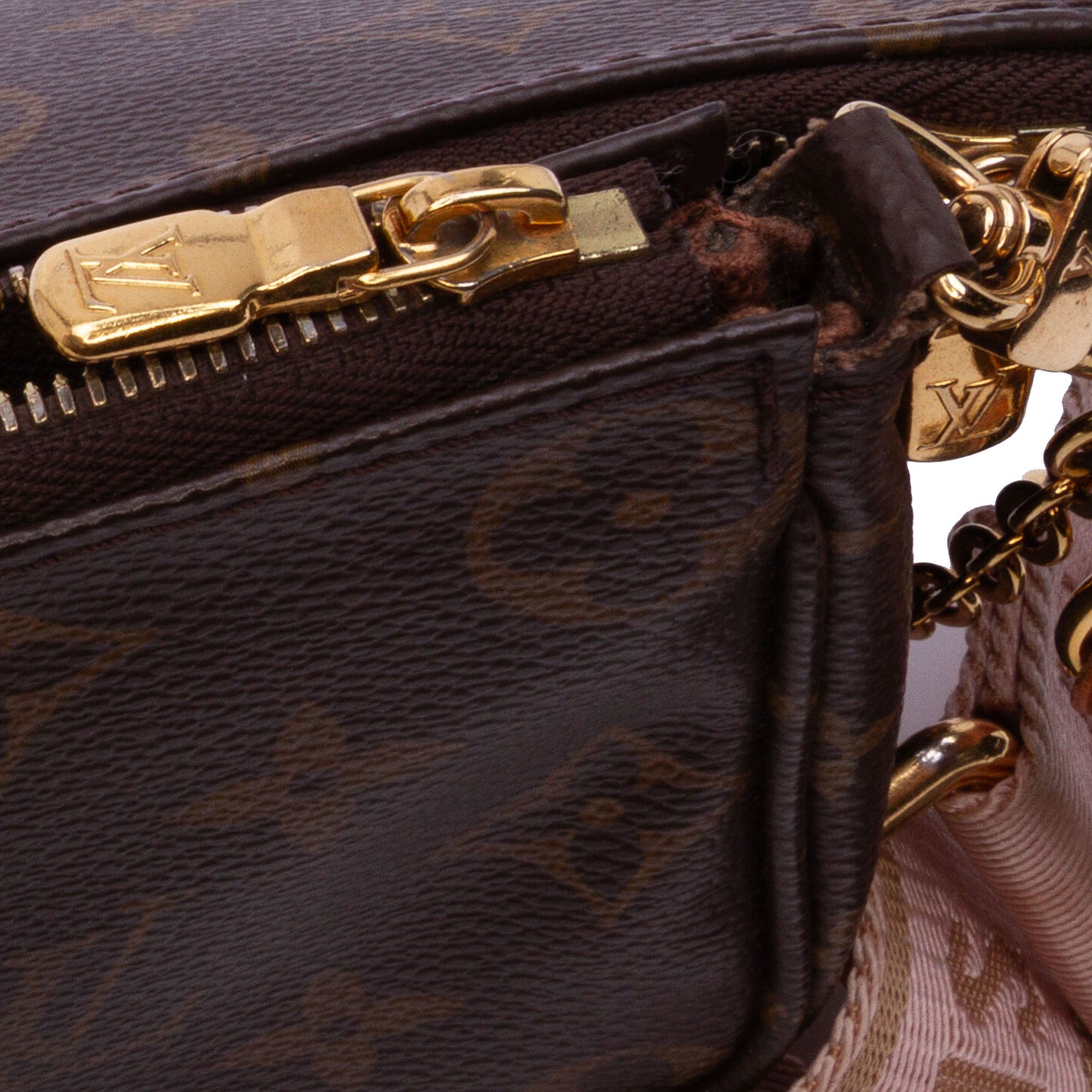 Louis Vuitton Multi Pochette Accessoires
