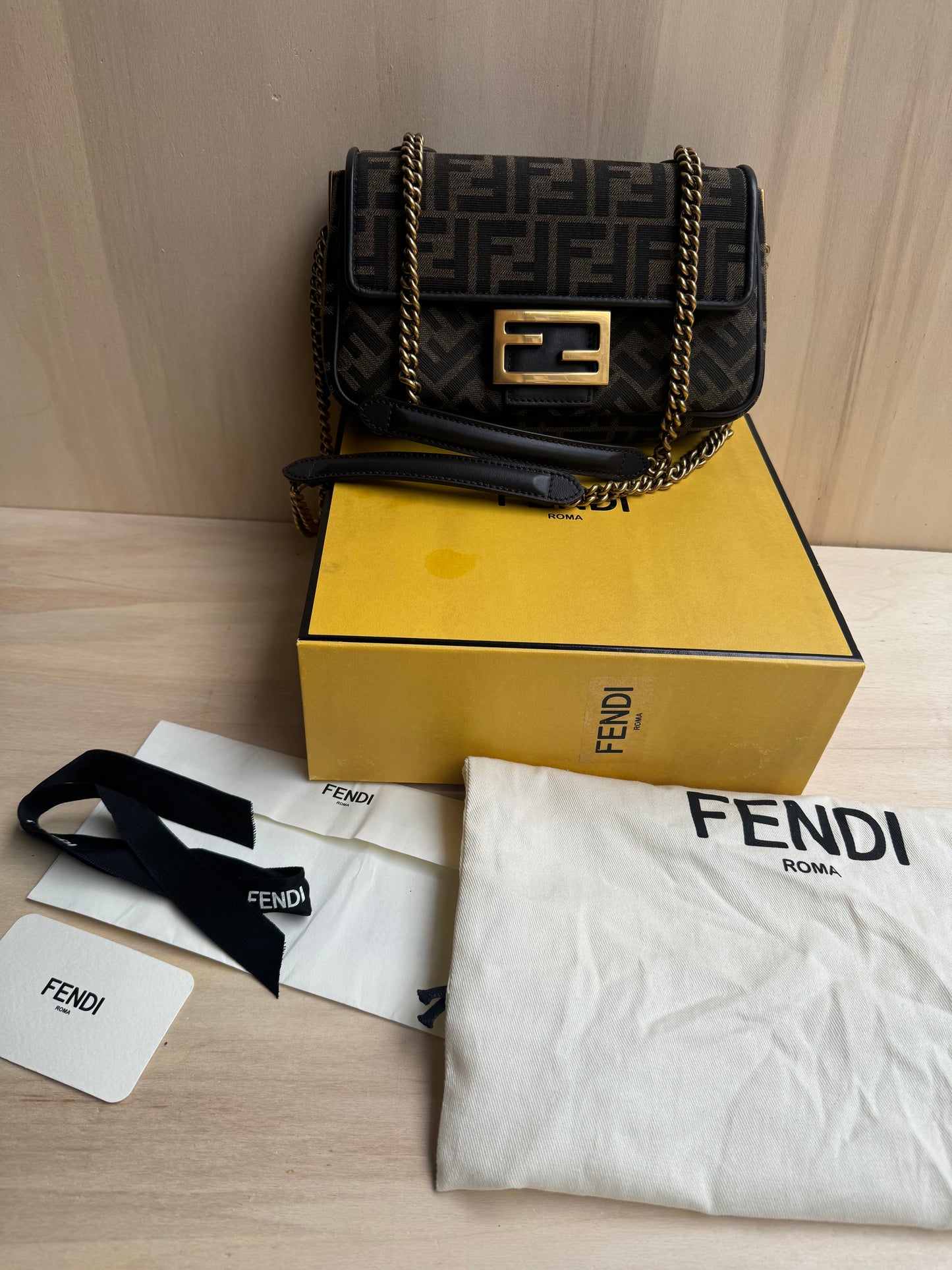 Fendi Baguette Chain Midi