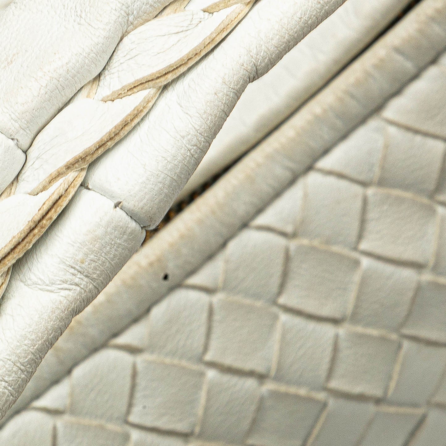 Bottega Veneta  Nappa Intrecciato Veneta Hobo Bag