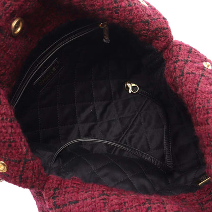 Chanel 22