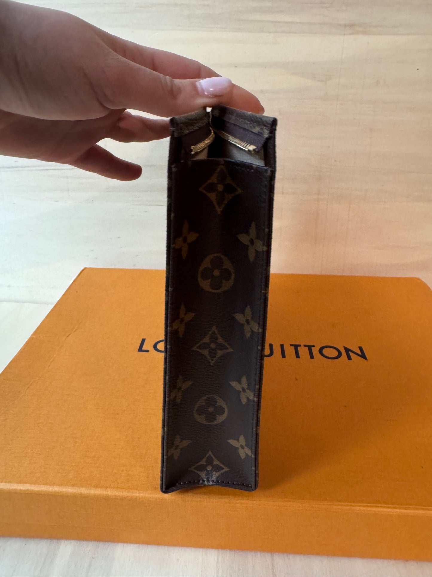 Louis Vuitton Toilette