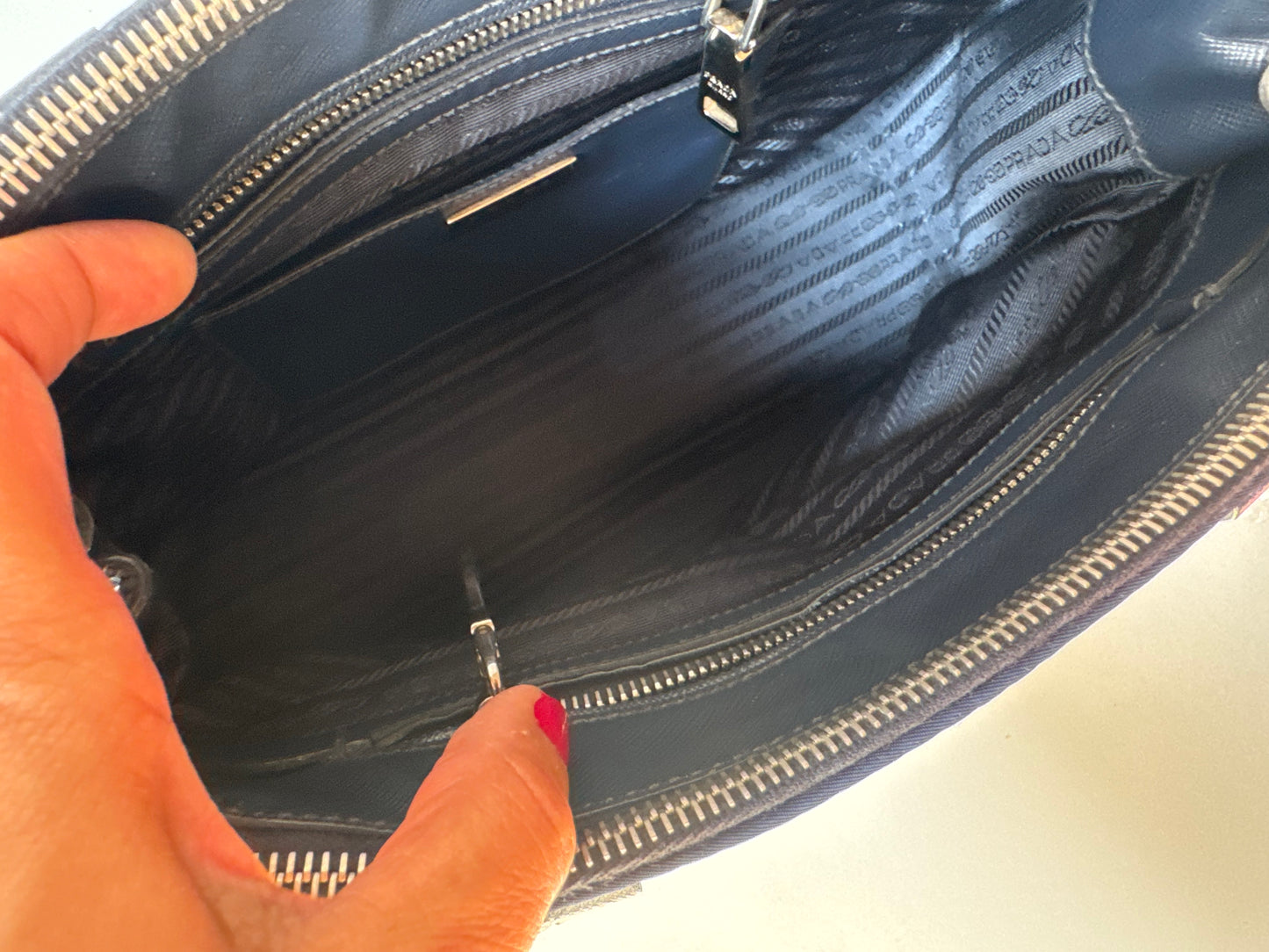 Prada Small Galleria double zip tessuto and city calf hand Stitched used bag