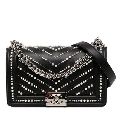 Chanel Old Medium Chevron Calfskin Pearl Boy Flap