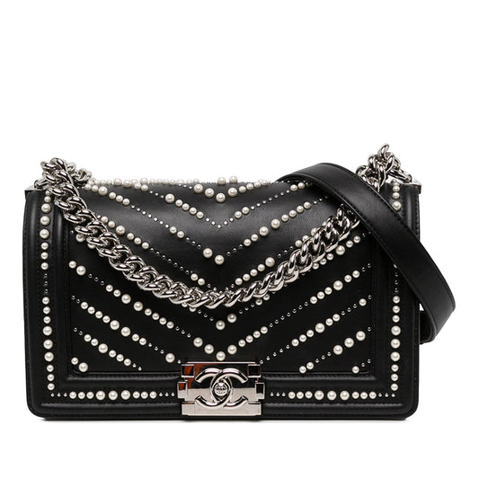 Chanel Old Medium Chevron Calfskin Pearl Boy Flap